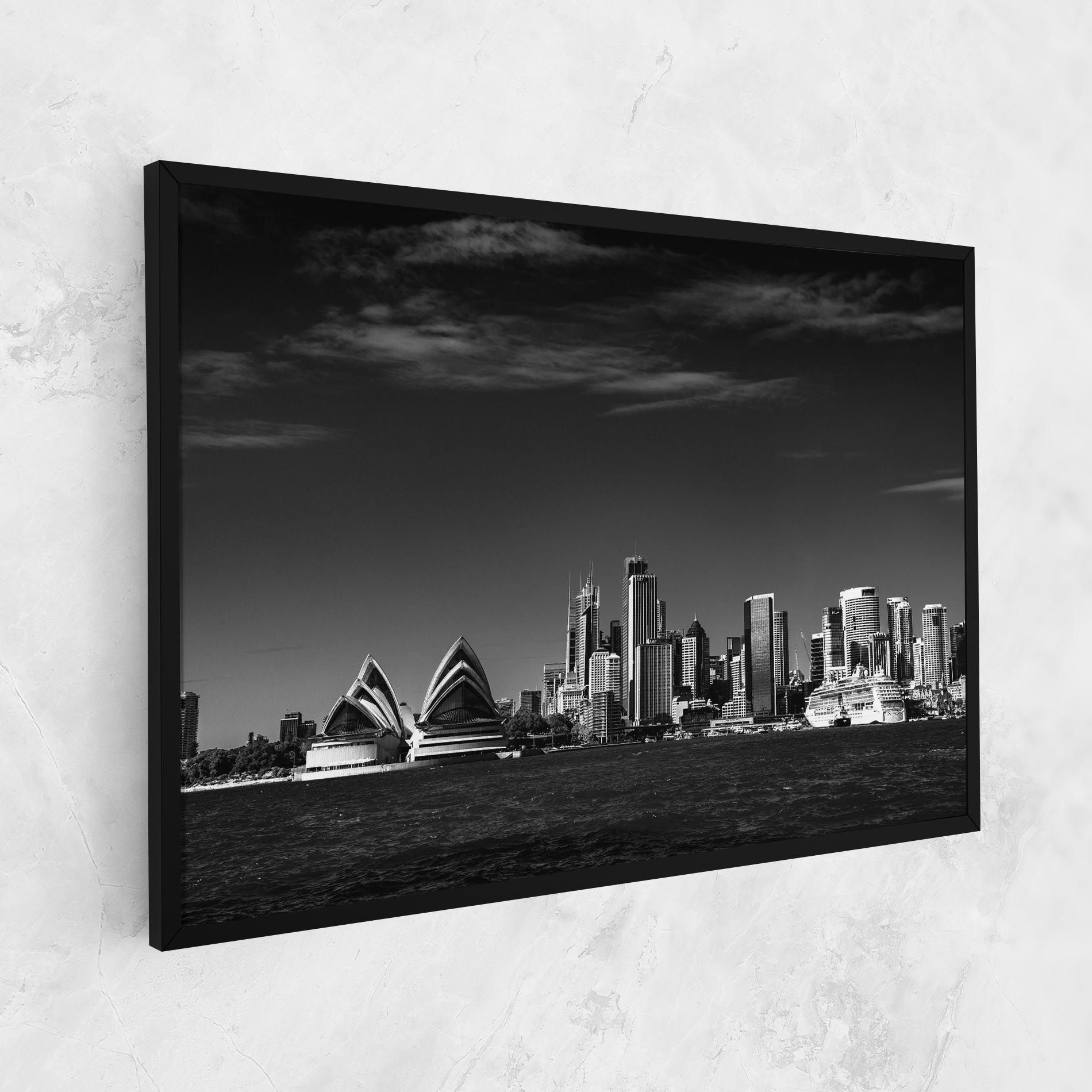 Grey Sidnew mockup 1