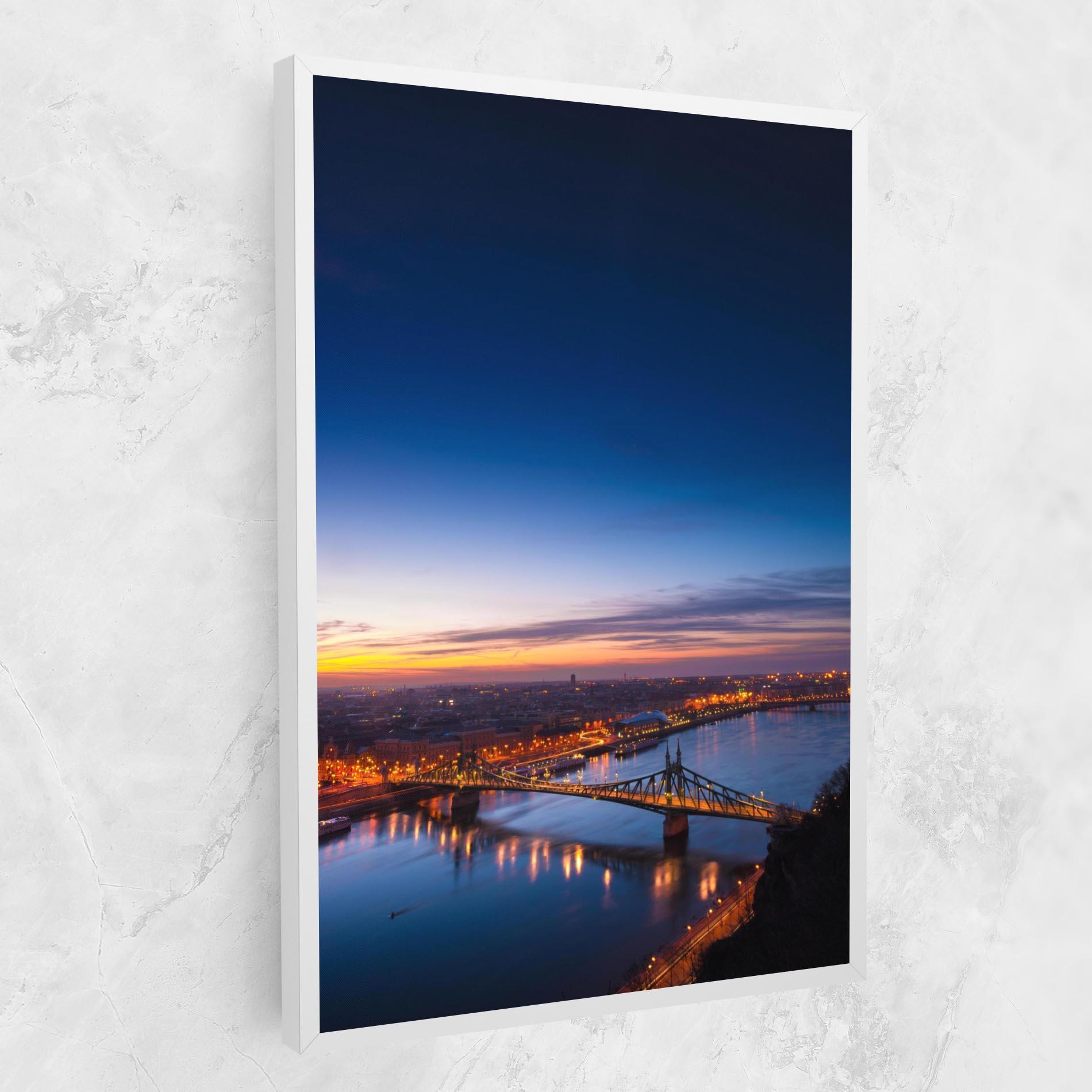 Картина на платно Budapest Sunset mockup 1
