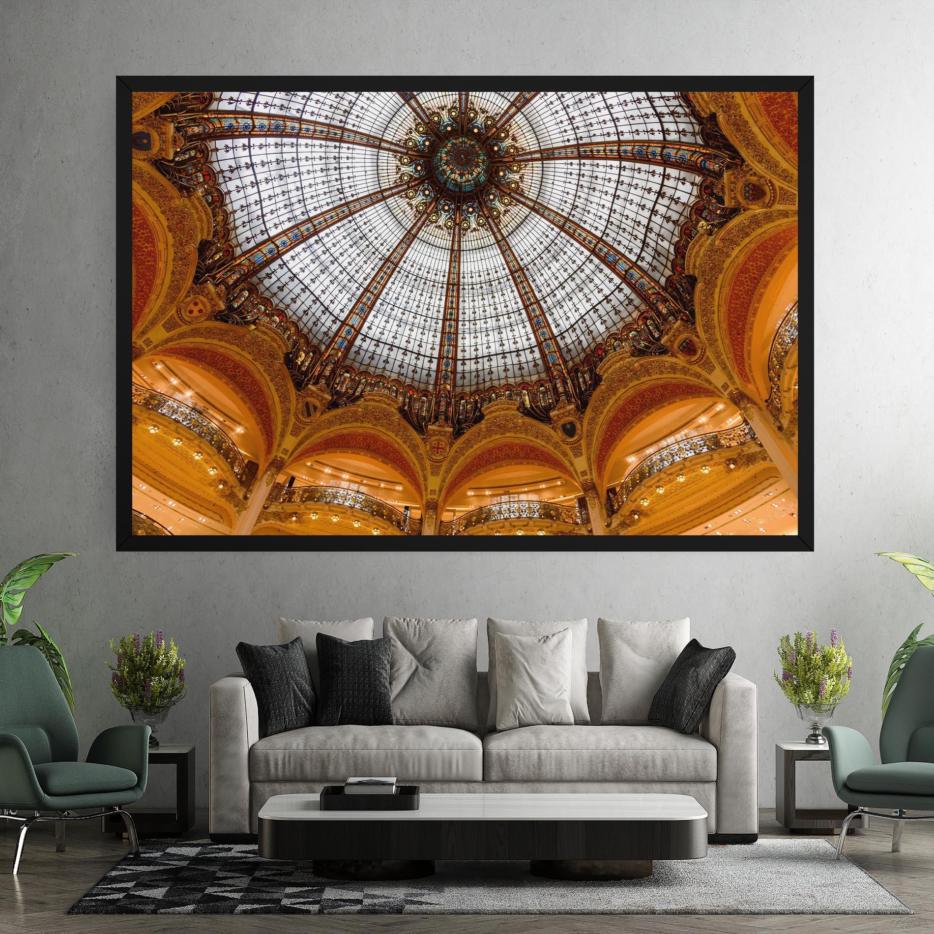 Картина на платно Galeries Lafayette mockup 7