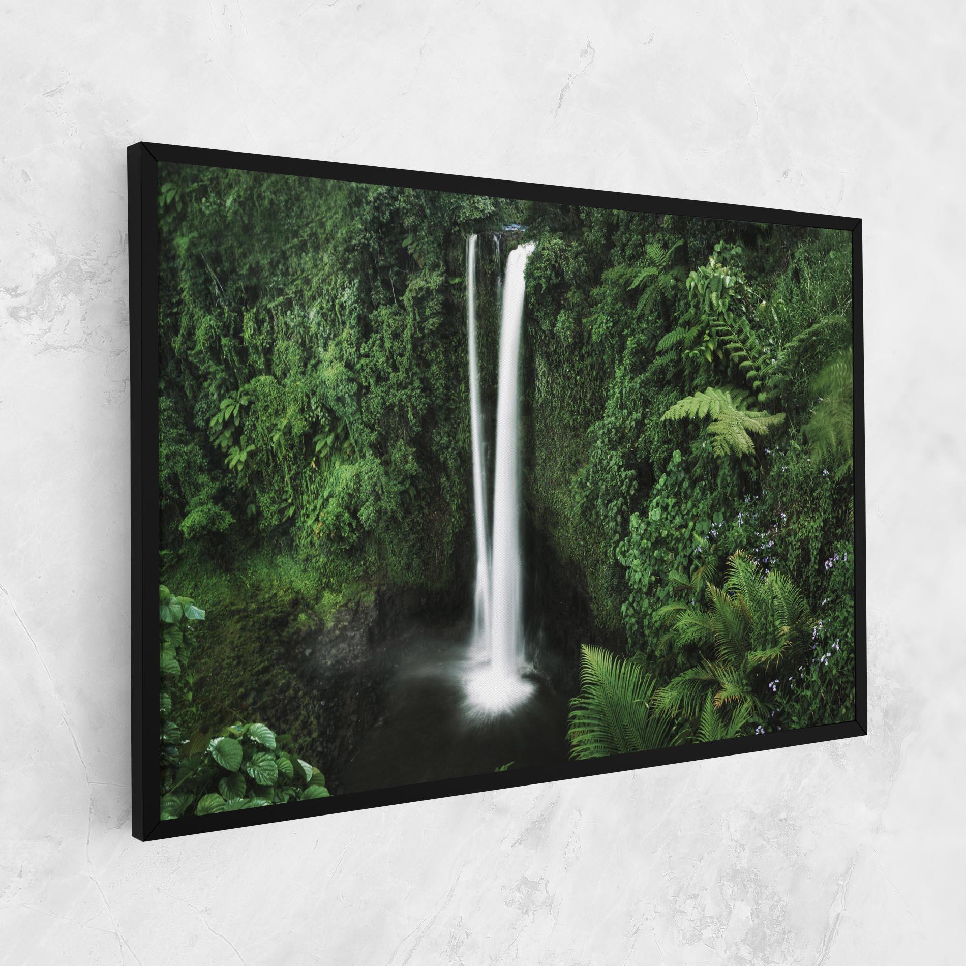 Картина на платно Green Nature Waterfall mockup 1
