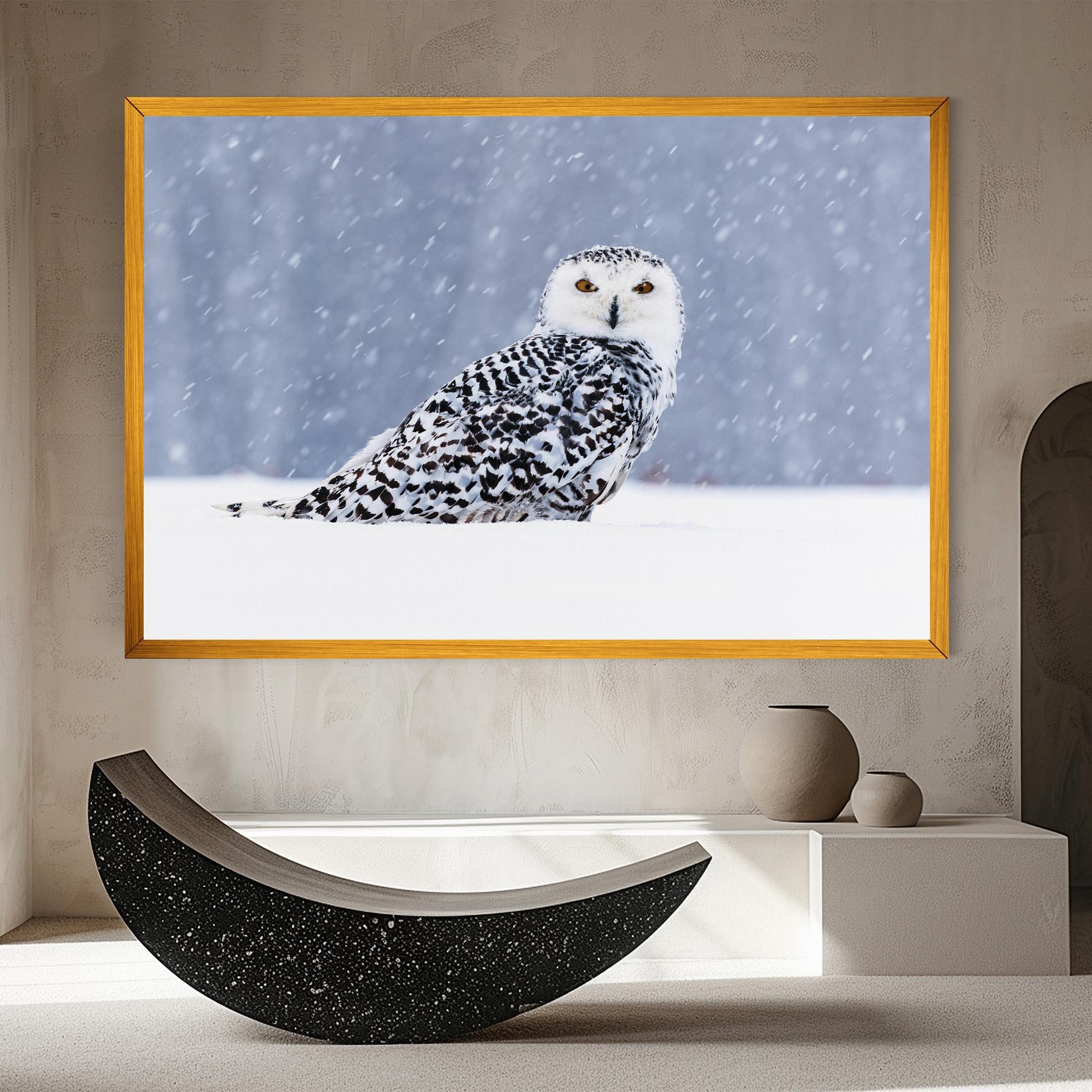 Картина на платно Snow Owl mockup 8