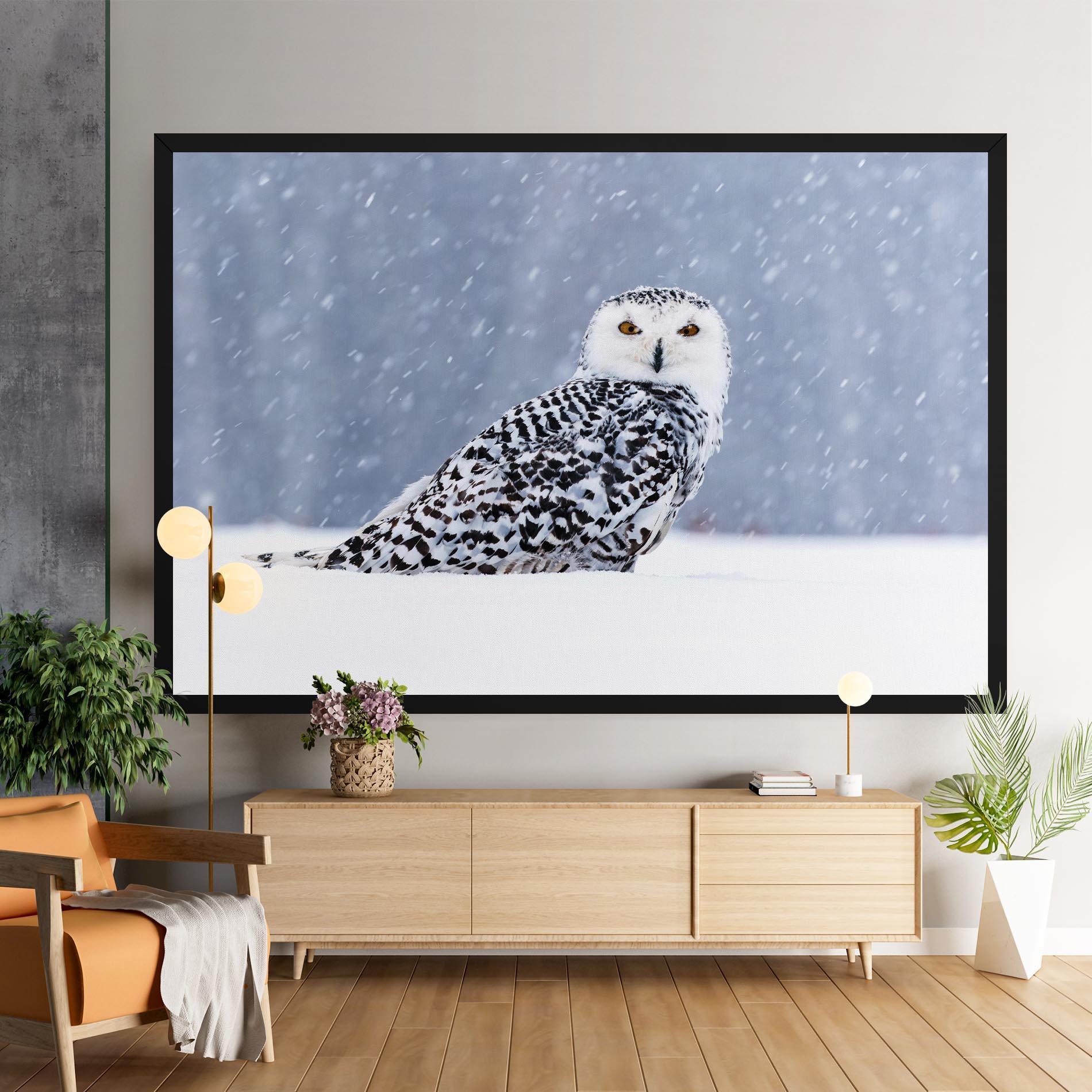 Картина на платно Snow Owl mockup 9