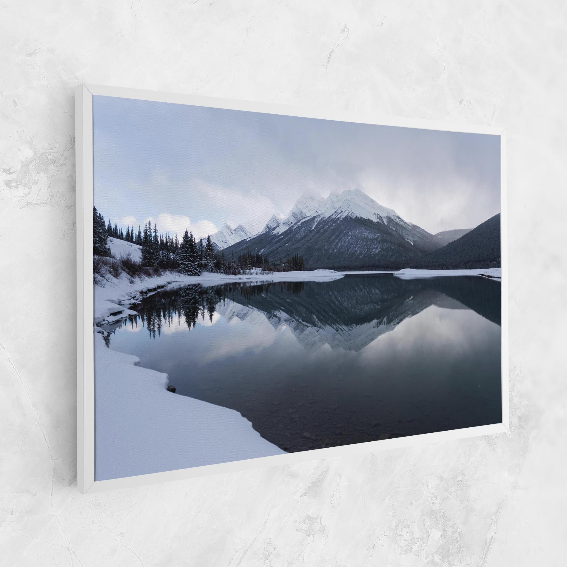 Картина на платно Grey Lake mockup 1