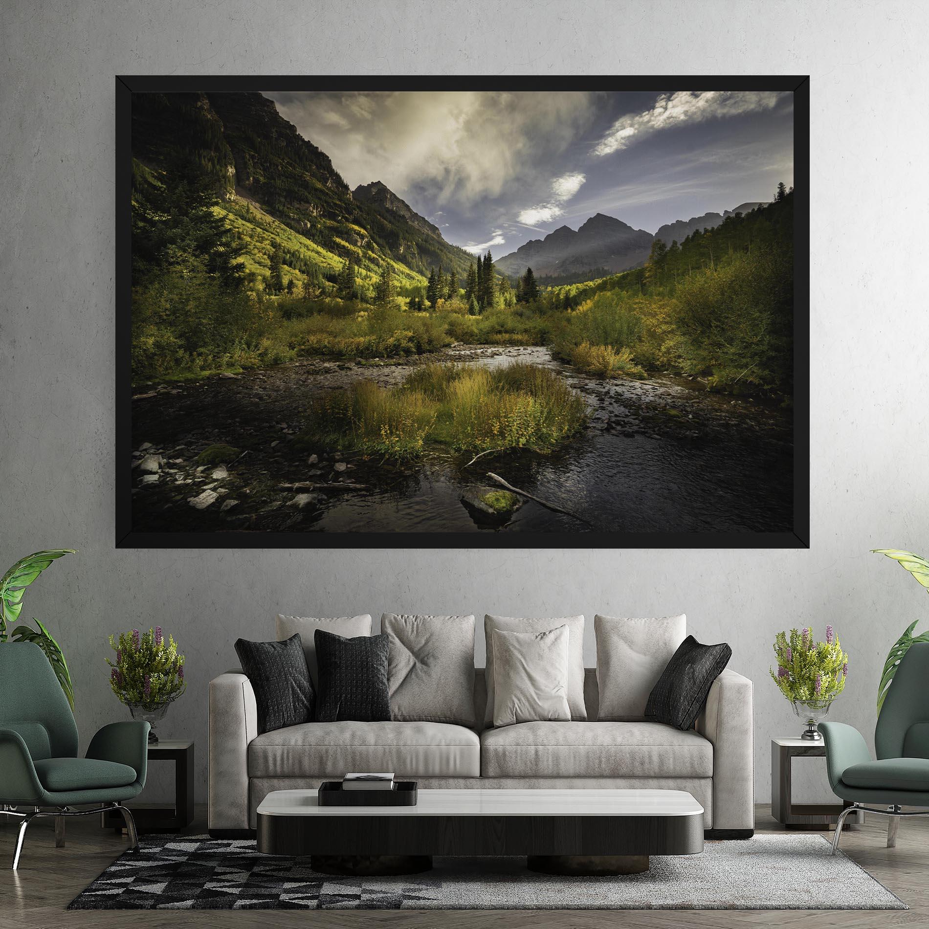 Картина на платно Cloudy Lake mockup 7