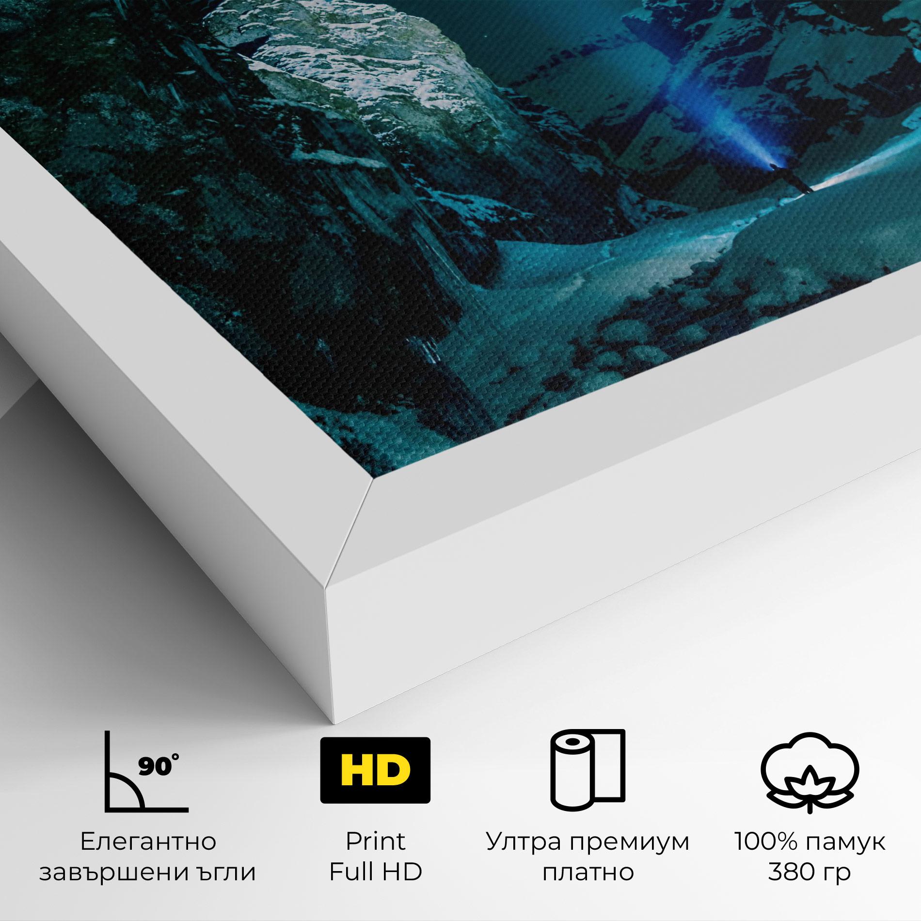 Картина на платно Green Light Mountain mockup 4