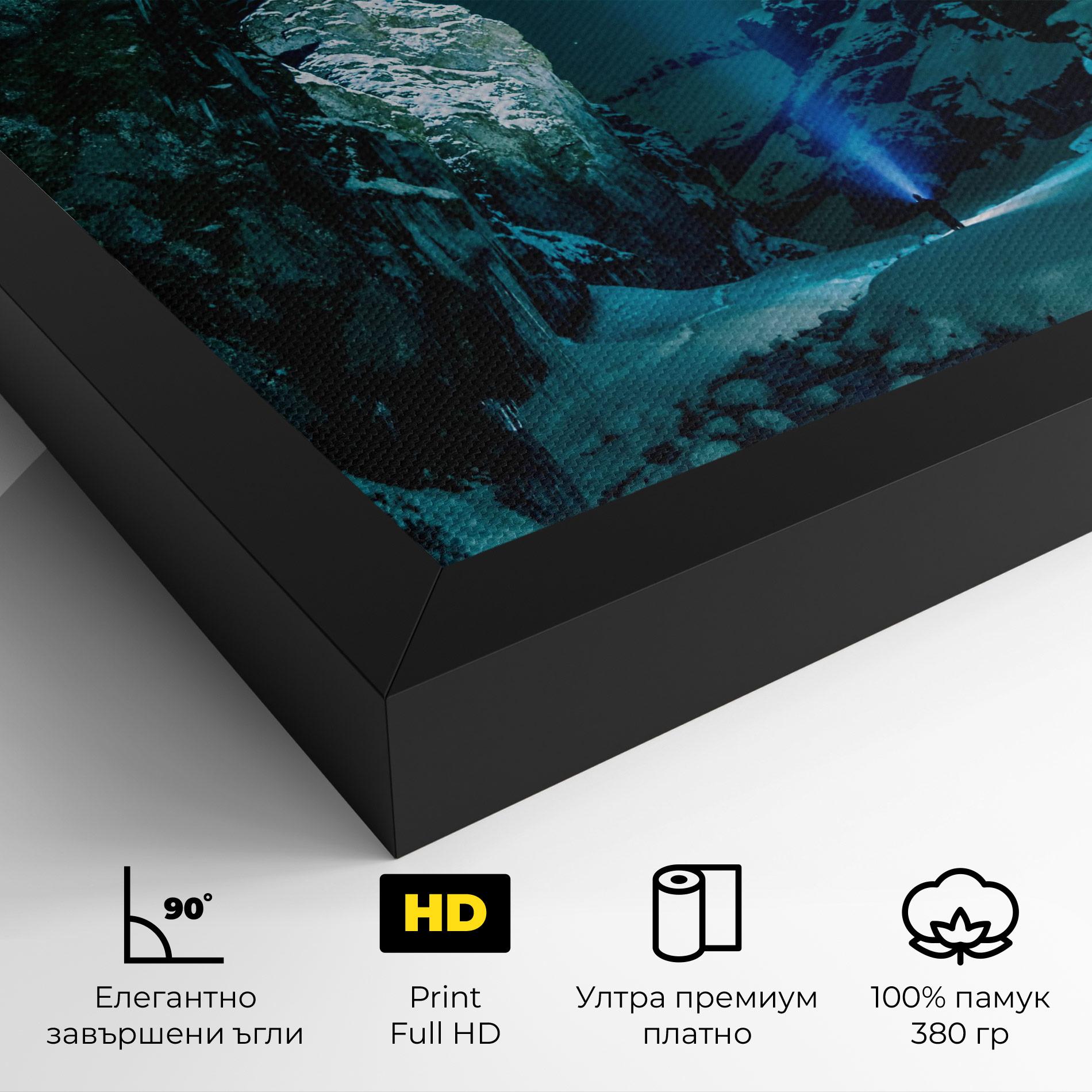 Картина на платно Green Light Mountain mockup 4