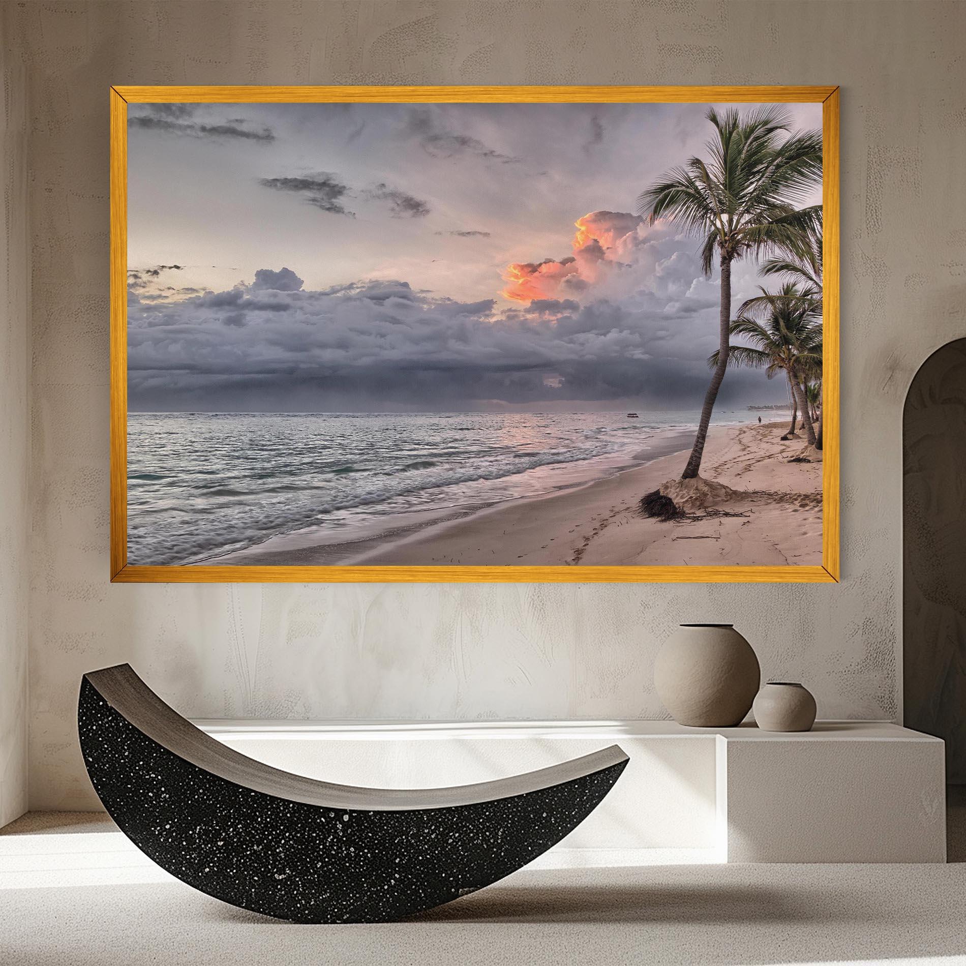 Картина на платно Cloudy Beach mockup 8