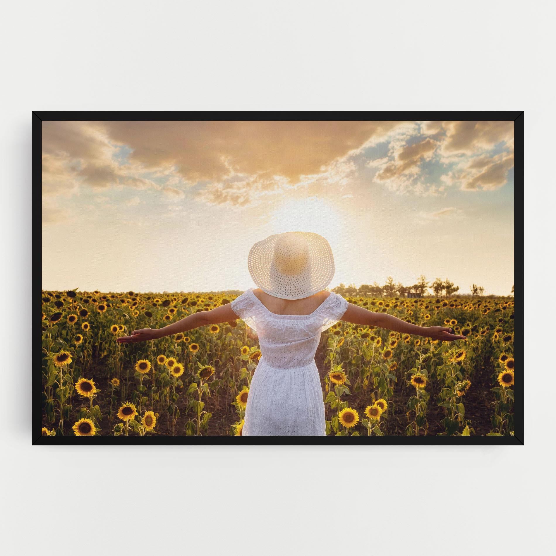 Картина на платно Girl In Nature mockup 0