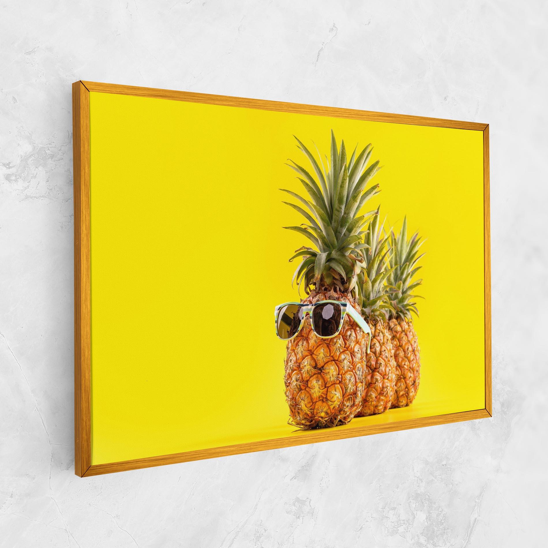 Картина на платно Pineapple Looking Up mockup 1
