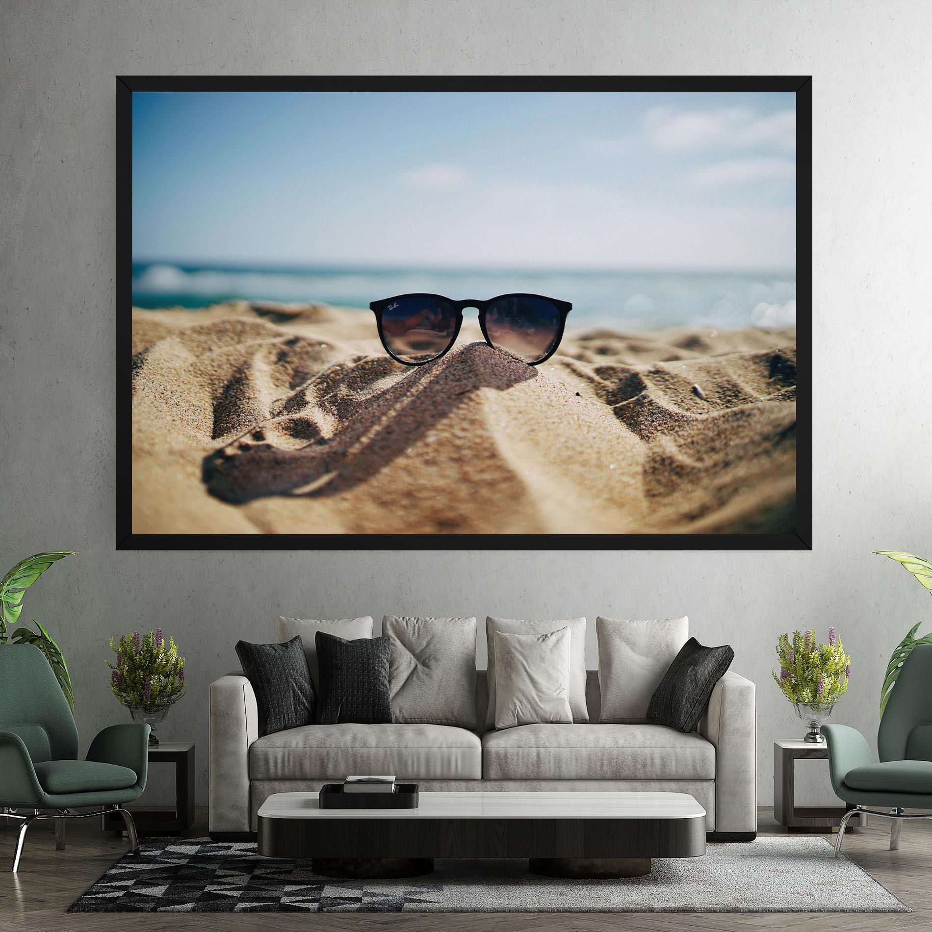 Картина на платно Sand Glasses mockup 7