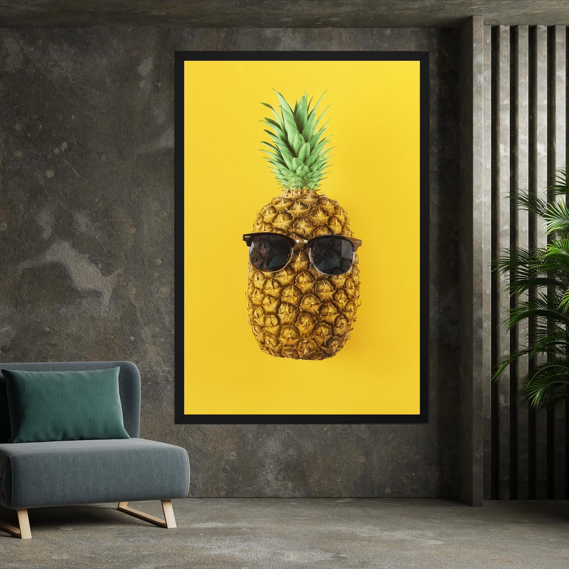 Картина на платно Fresh Pineapple mockup 7