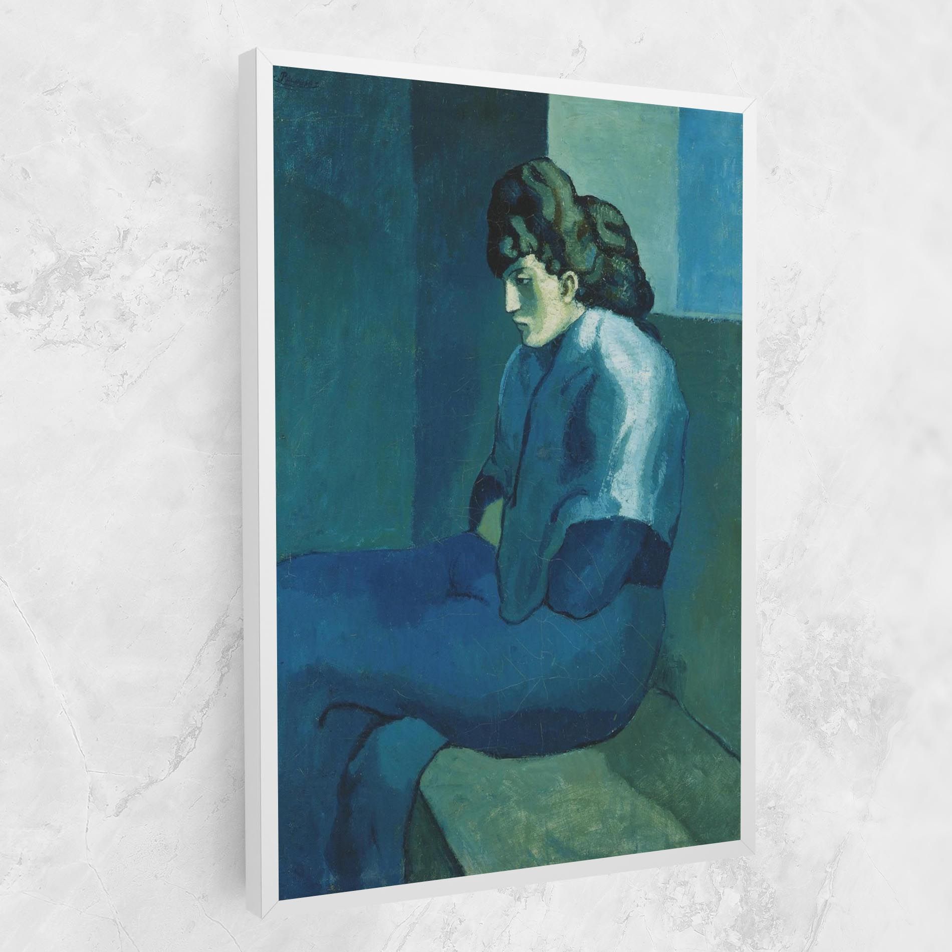 Femme Assise mockup 1