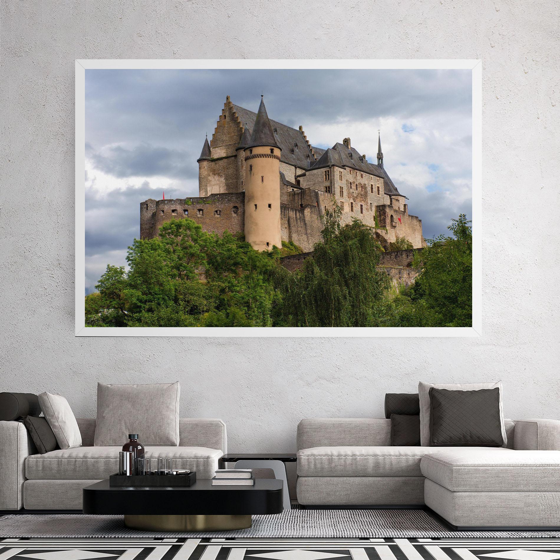Картина на платно Castle Vianden mockup 2