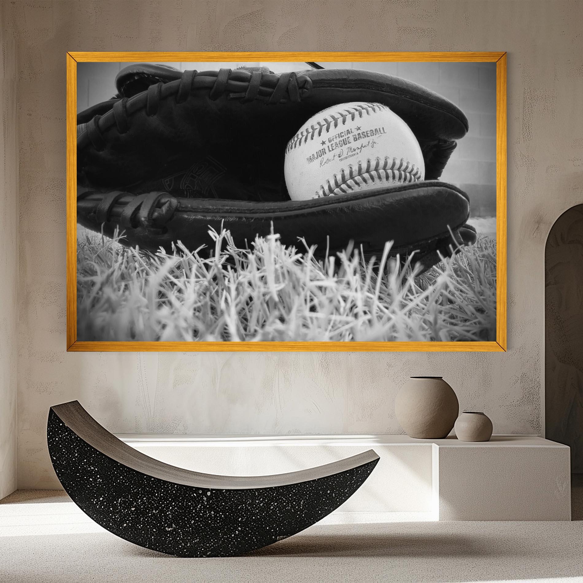 Картина на платно Black Baseball Glove mockup 8