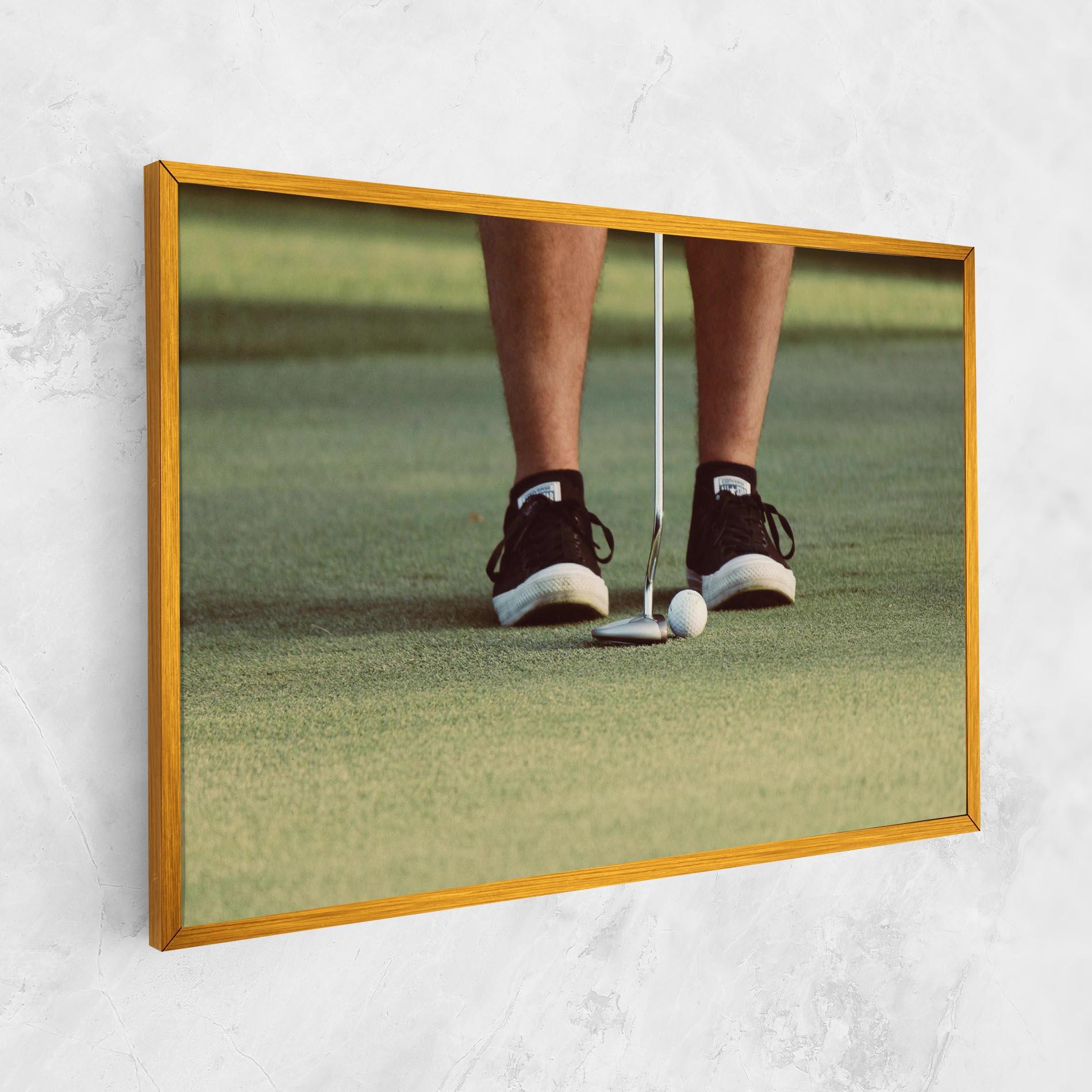 Картина на платно Converse Golf Ball mockup 1