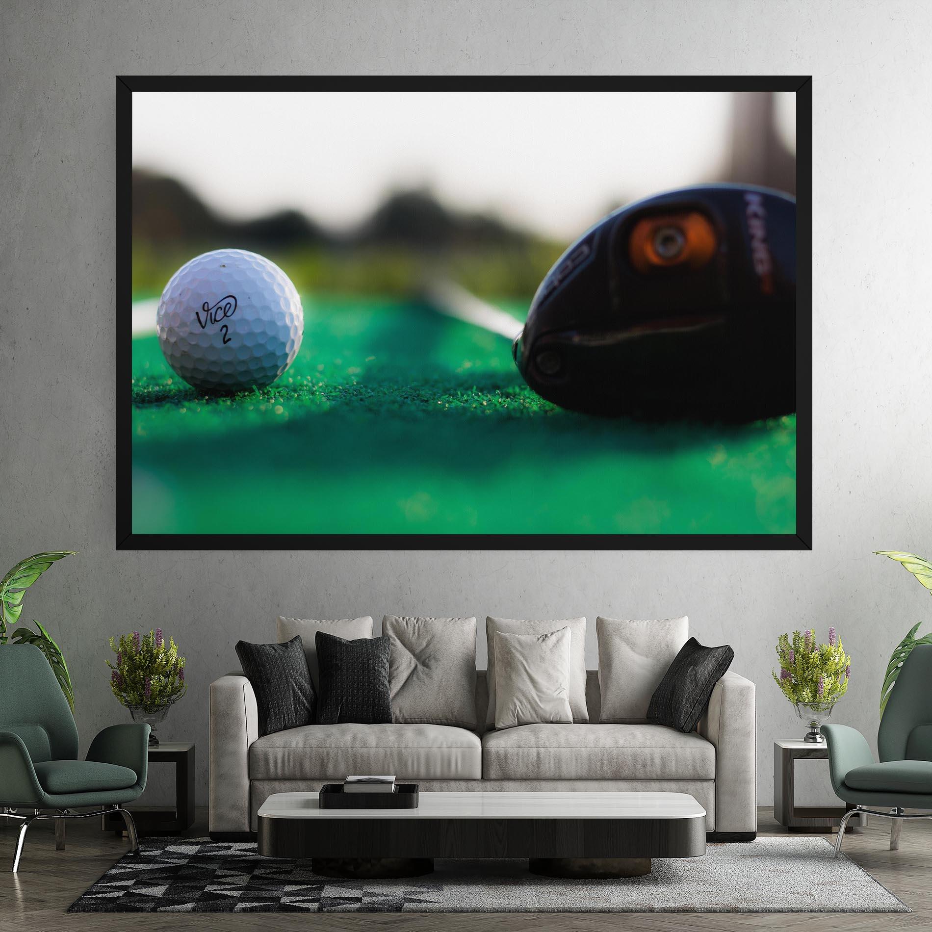 Картина на платно Green Grass Golf Ball mockup 7