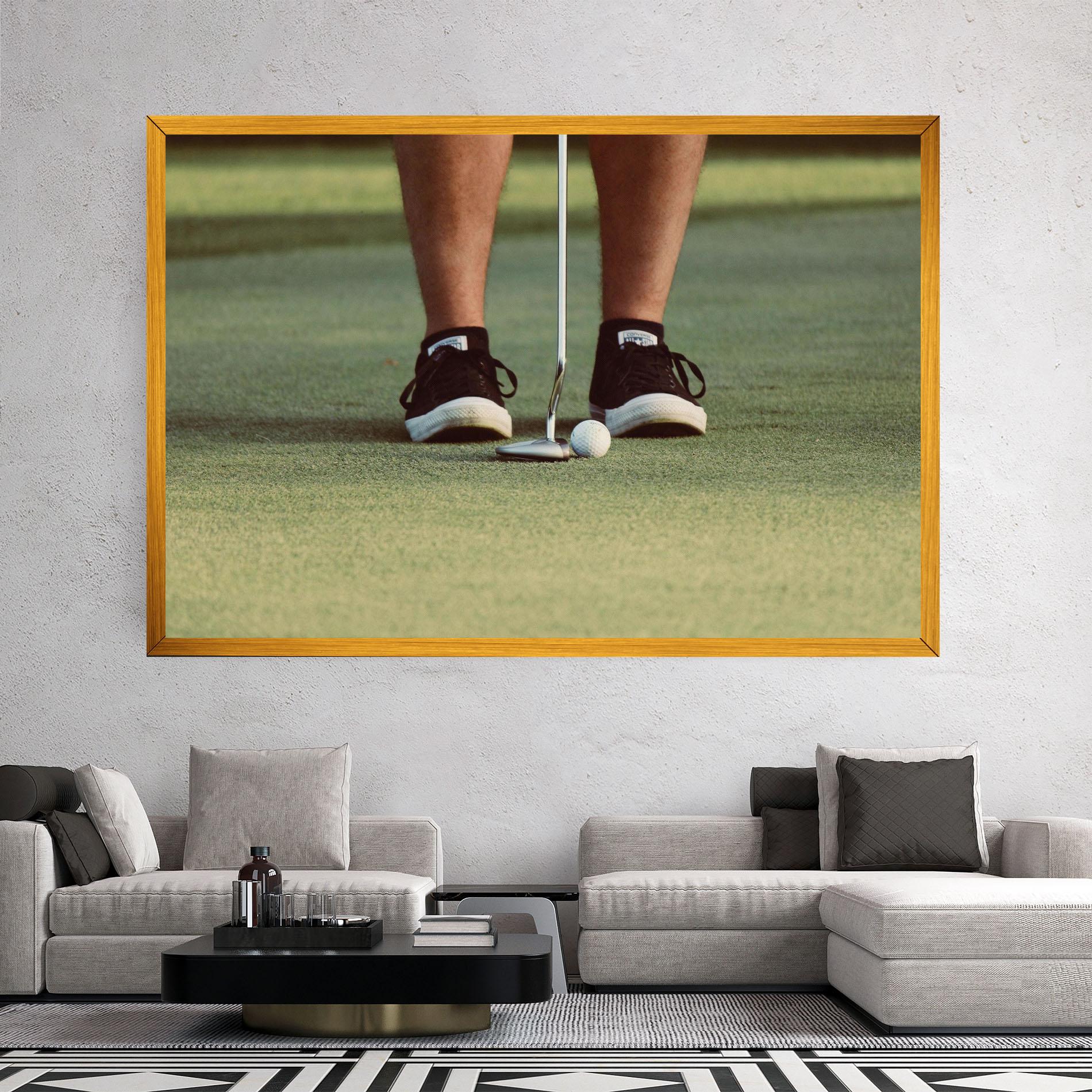 Картина на платно Converse Golf Ball mockup 2