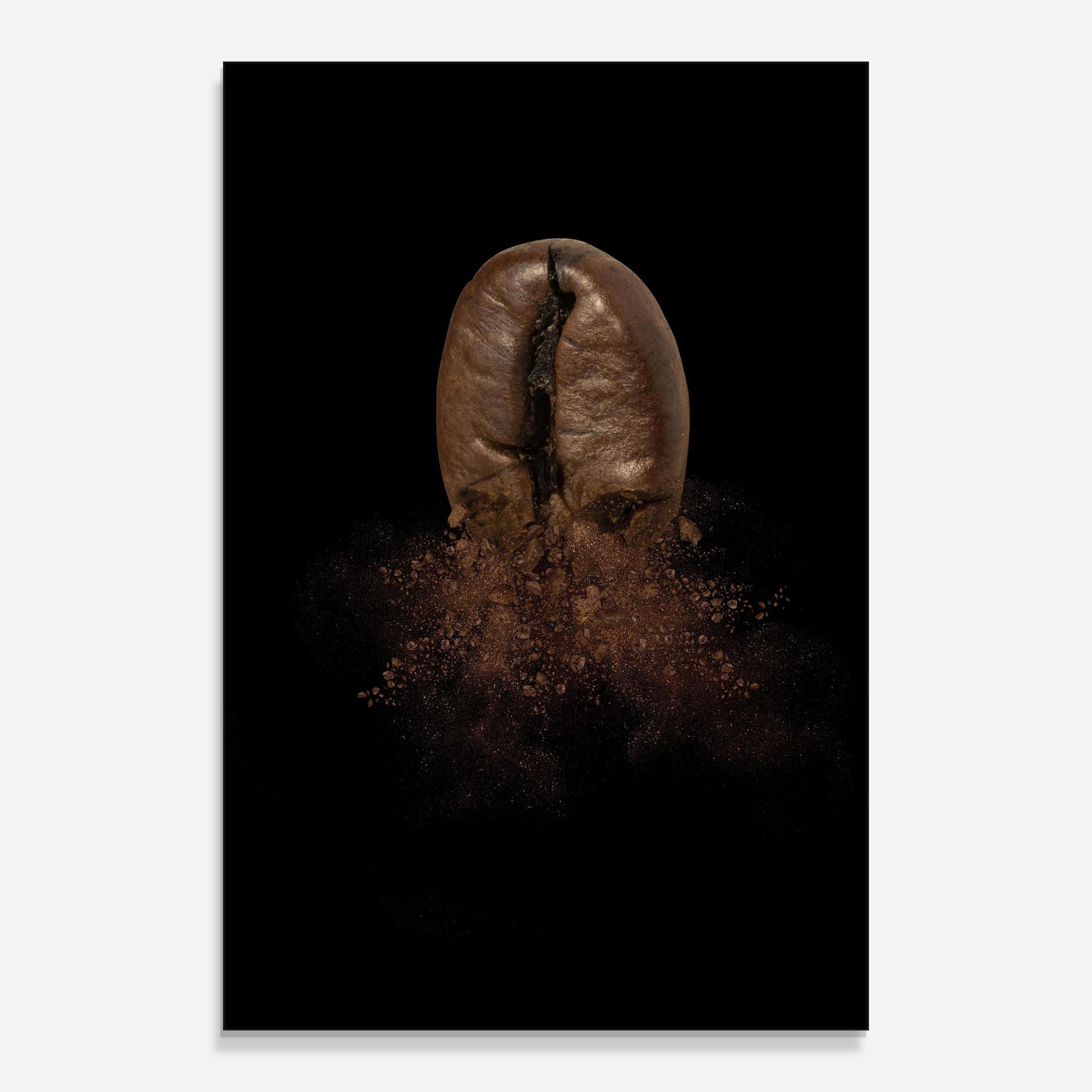 Стъклена картина Coffee Bean Explosion mockup 0