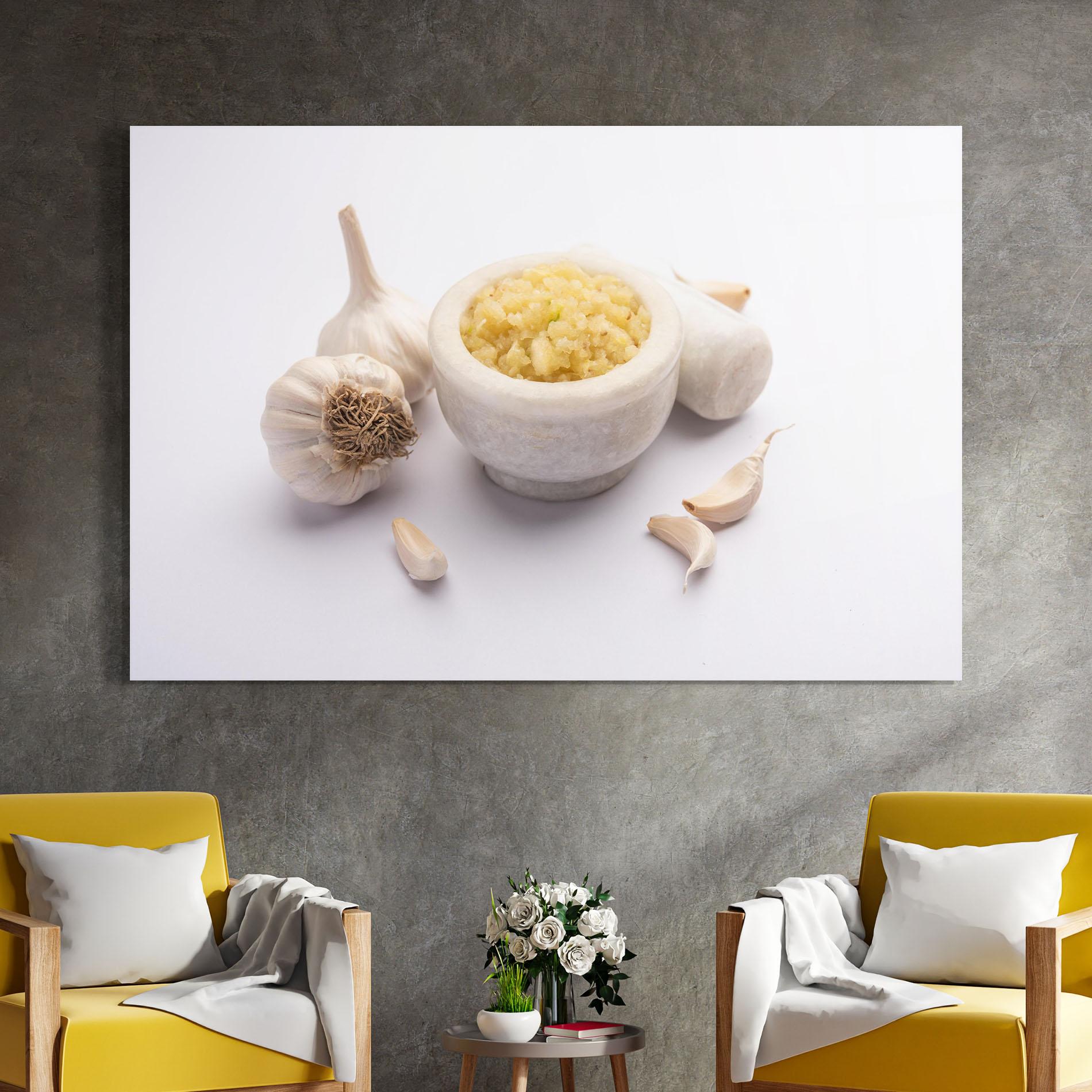 Стъклена картина Garlic Paste mockup 4