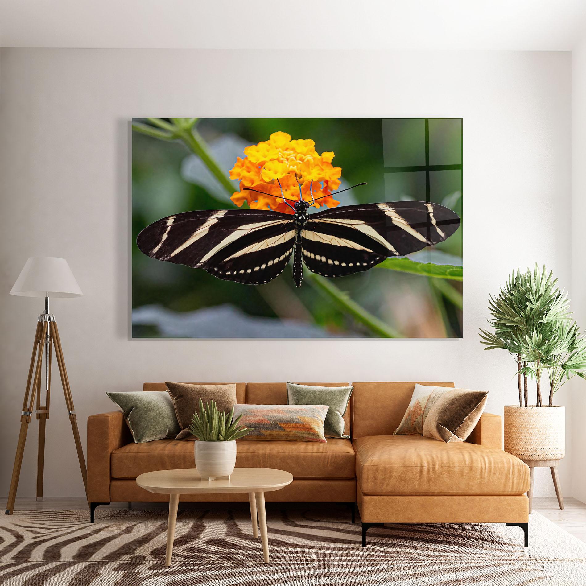 Стъклена картина Big Wings Butterfly mockup 7