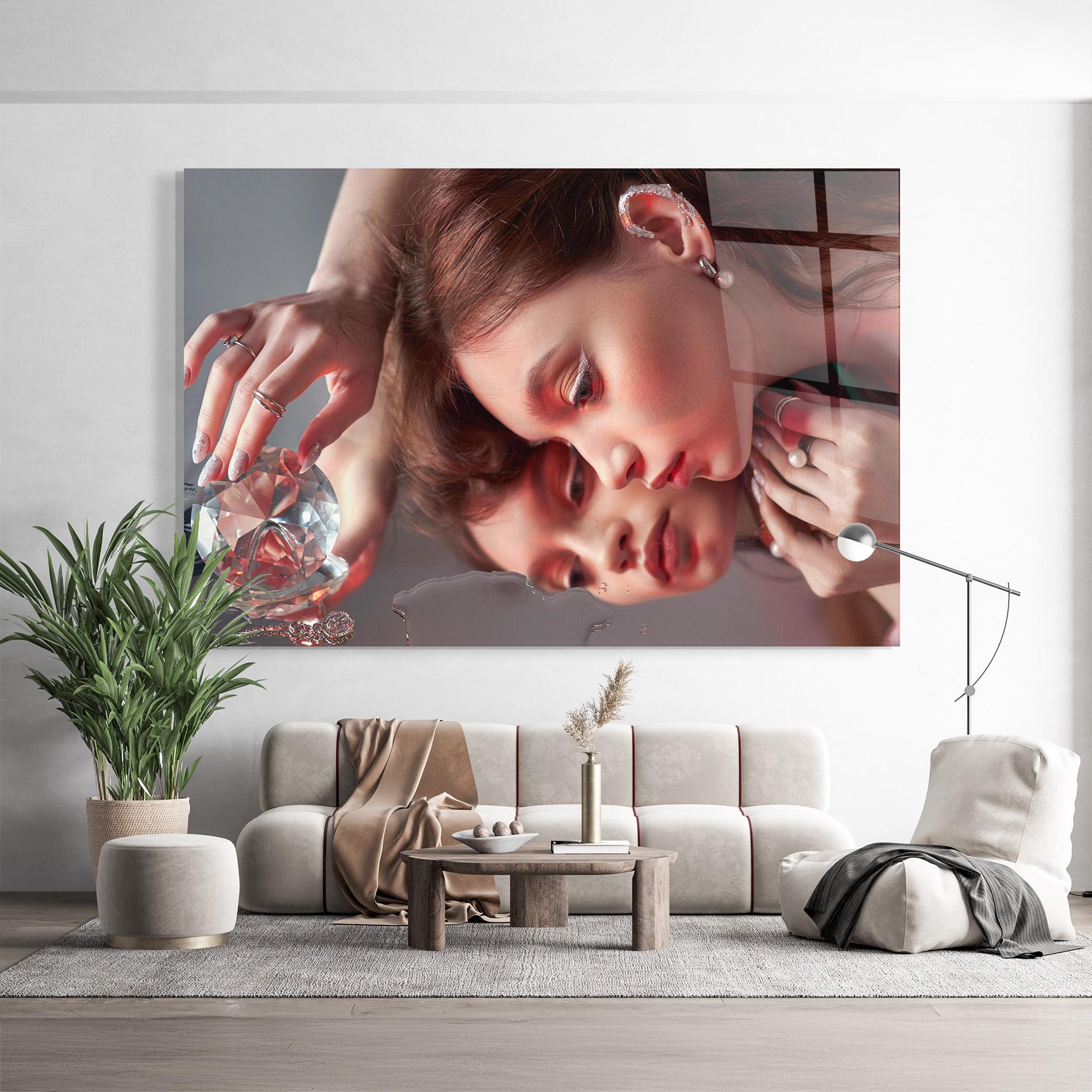 Стъклена картина Big Diamond Hand mockup 9