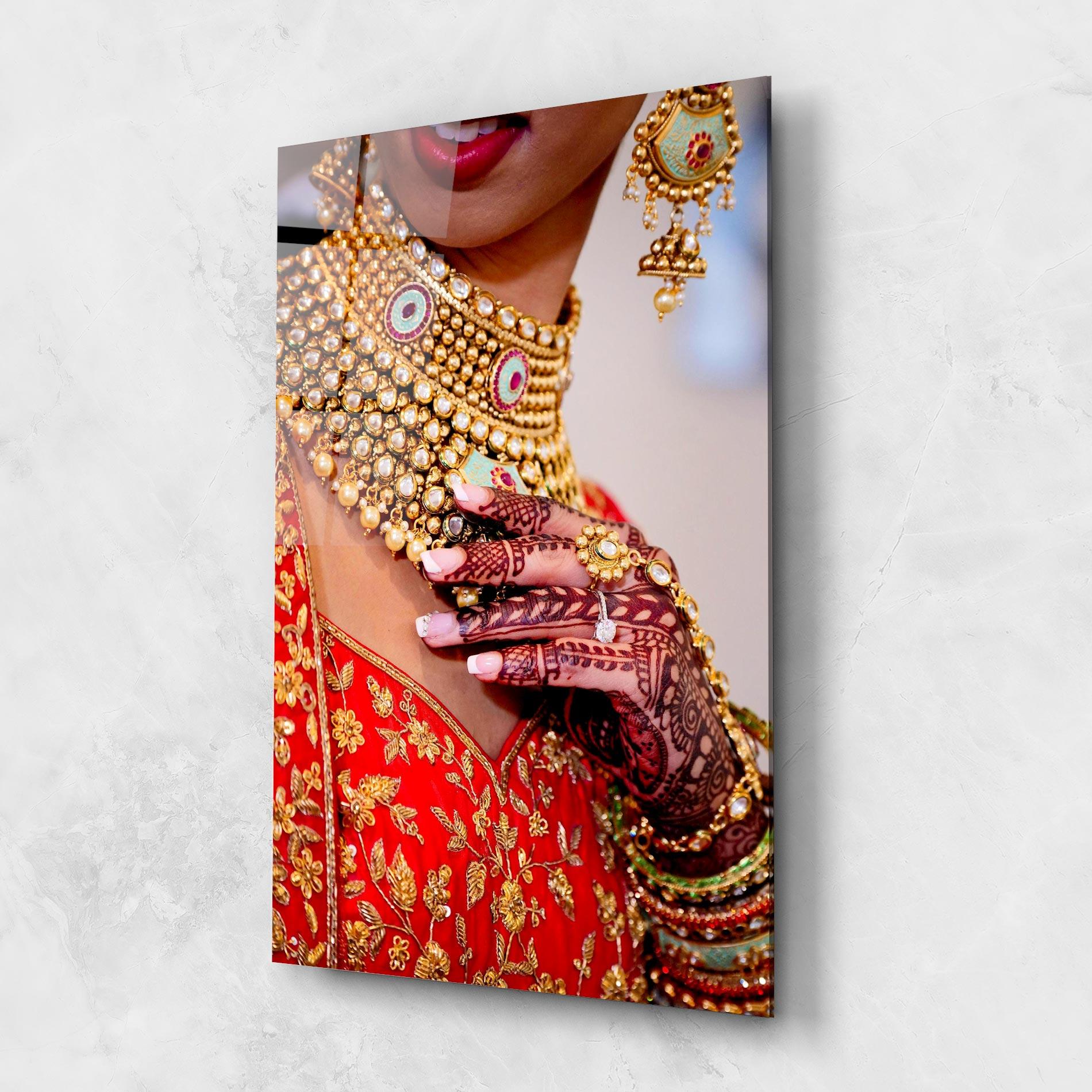 Стъклена картина Gold Beautiful Jewelry mockup 1