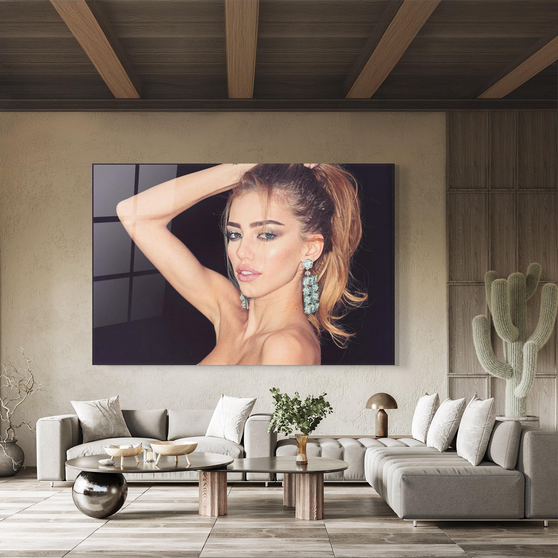 Стъклена картина Flower Earrings mockup 8