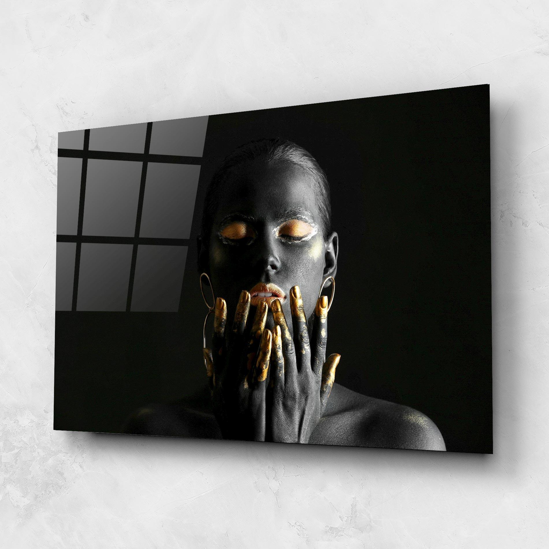 Стъклена картина Black Golden Makeup mockup 1
