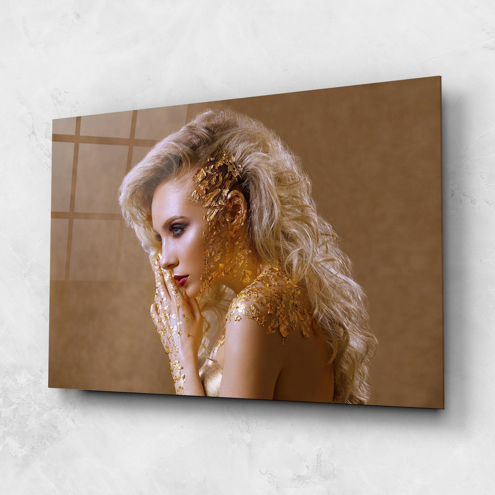 Стъклена картина Gold Paper Makeup mockup 1