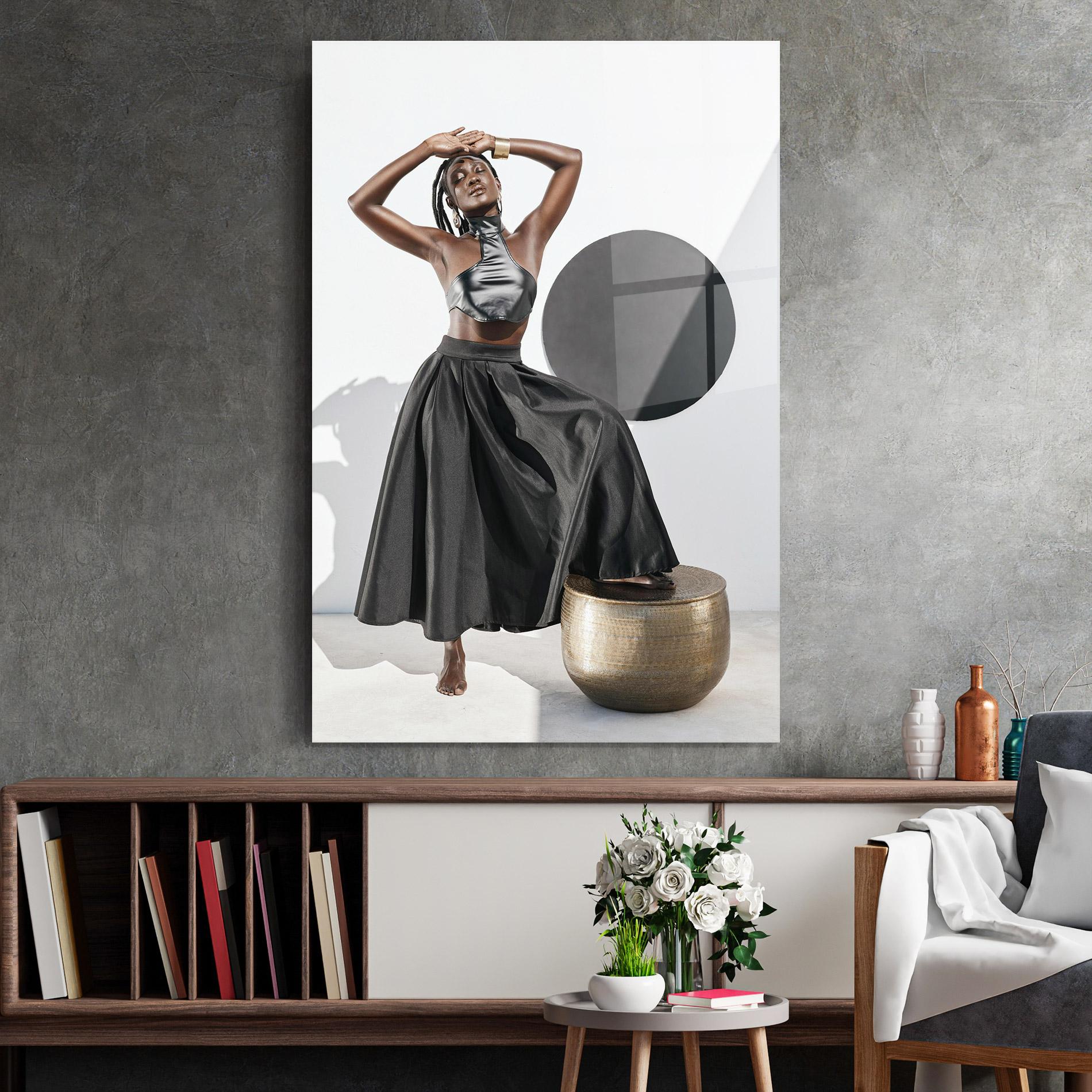 Стъклена картина Confidence Queen mockup 2