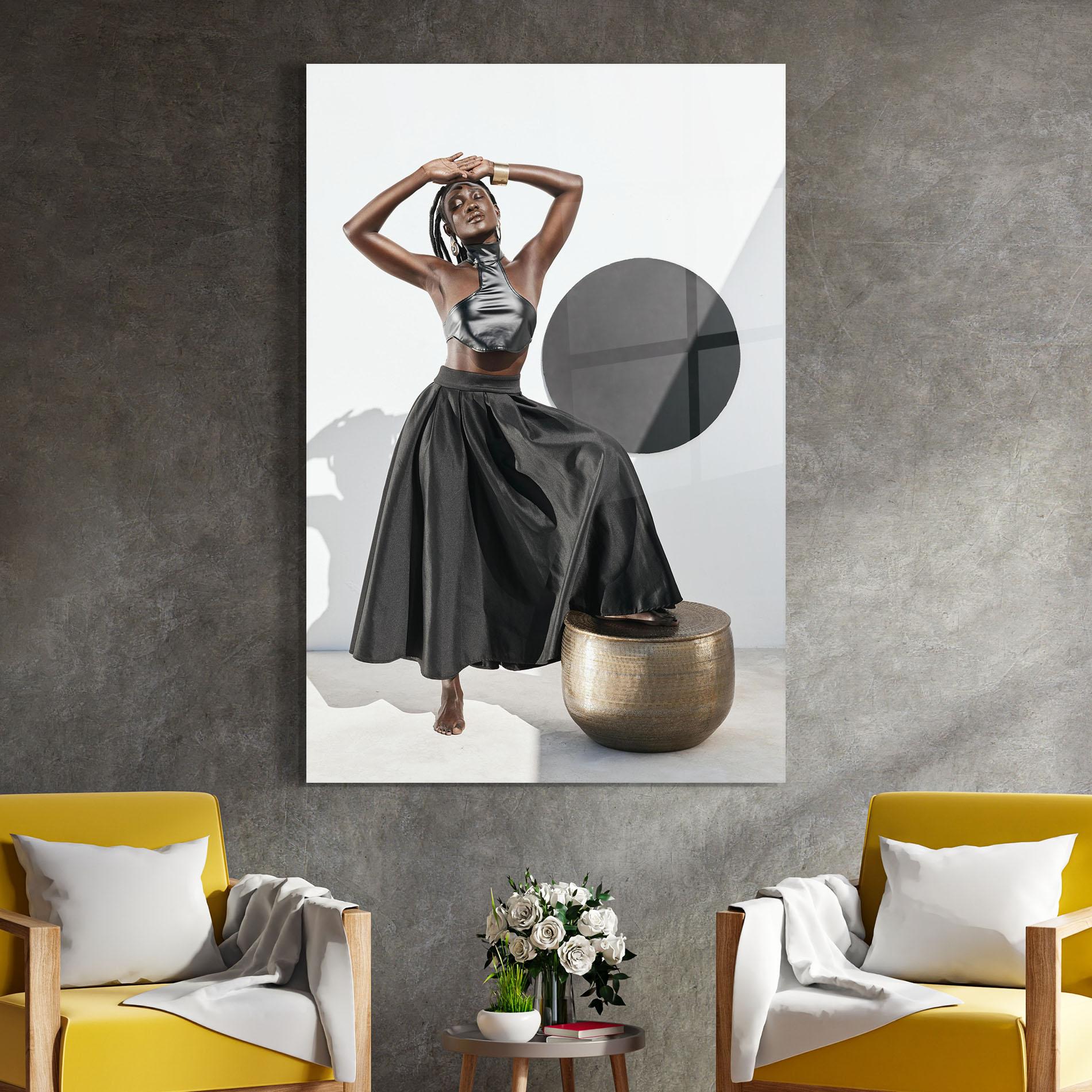 Стъклена картина Confidence Queen mockup 4