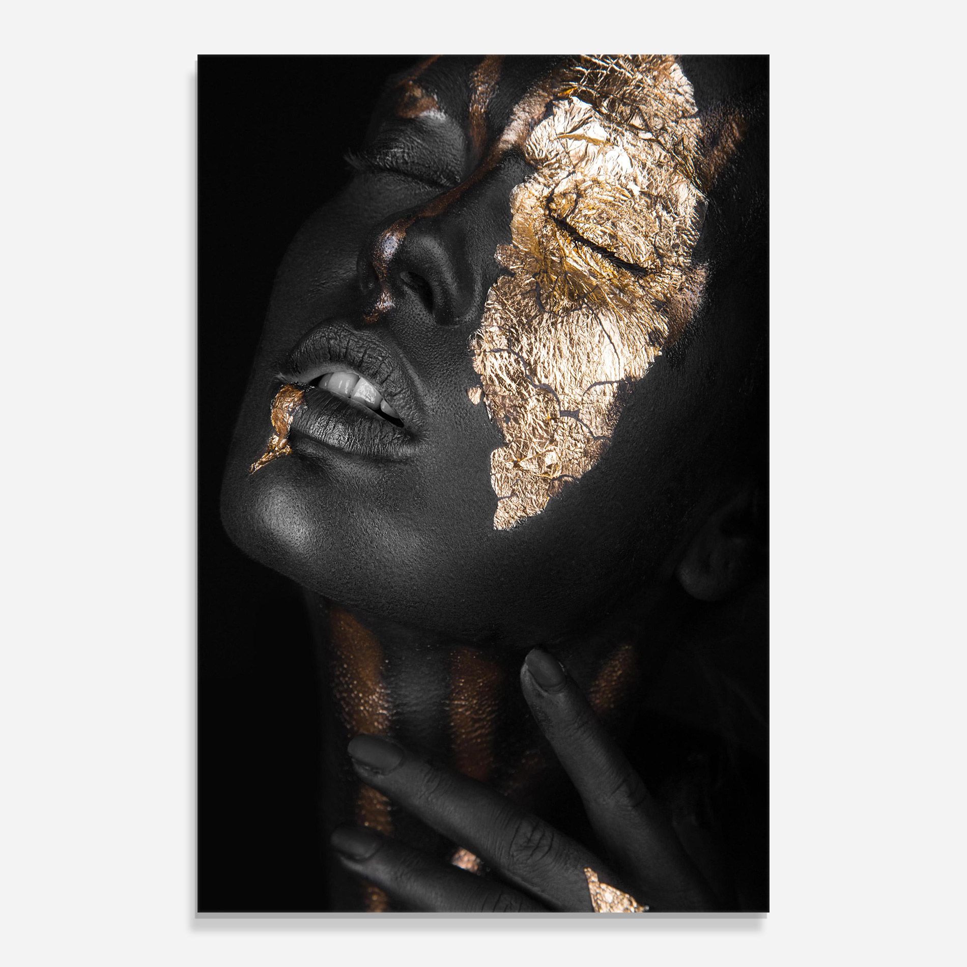 Darkskinned Gold Art mockup 0