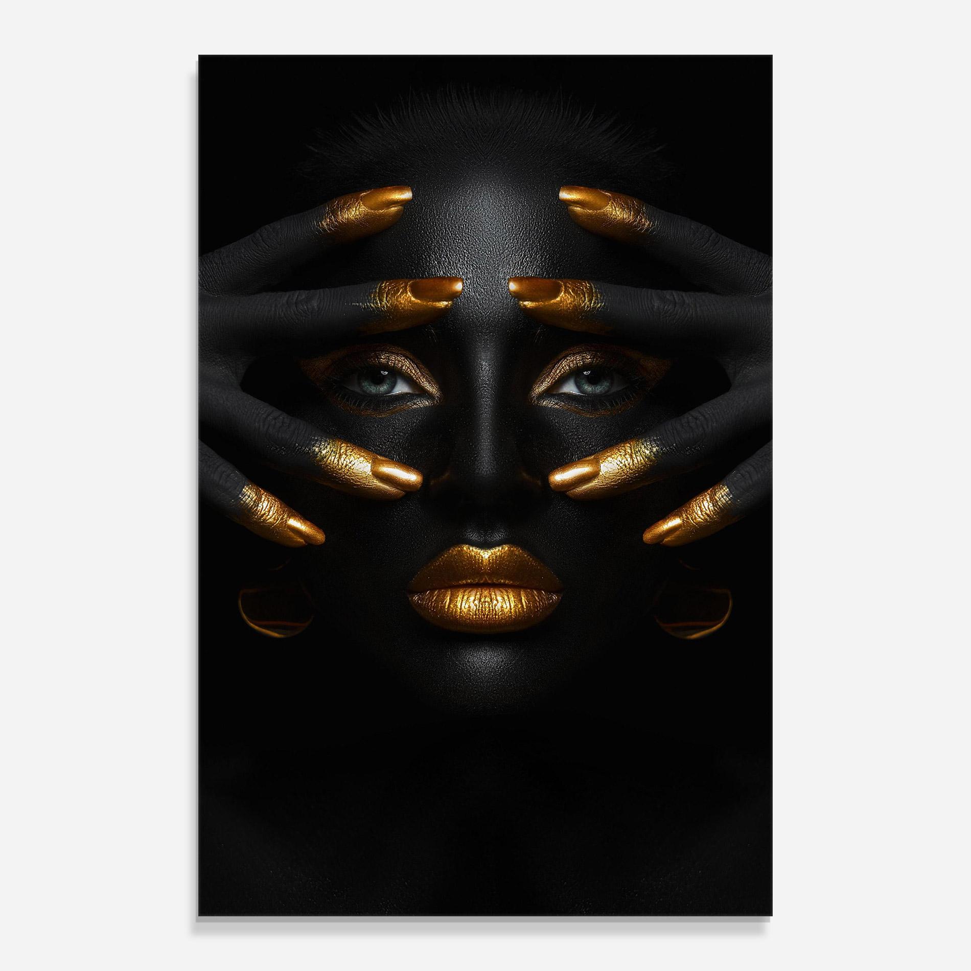 Стъклена картина Gold Fingertips Art mockup 0