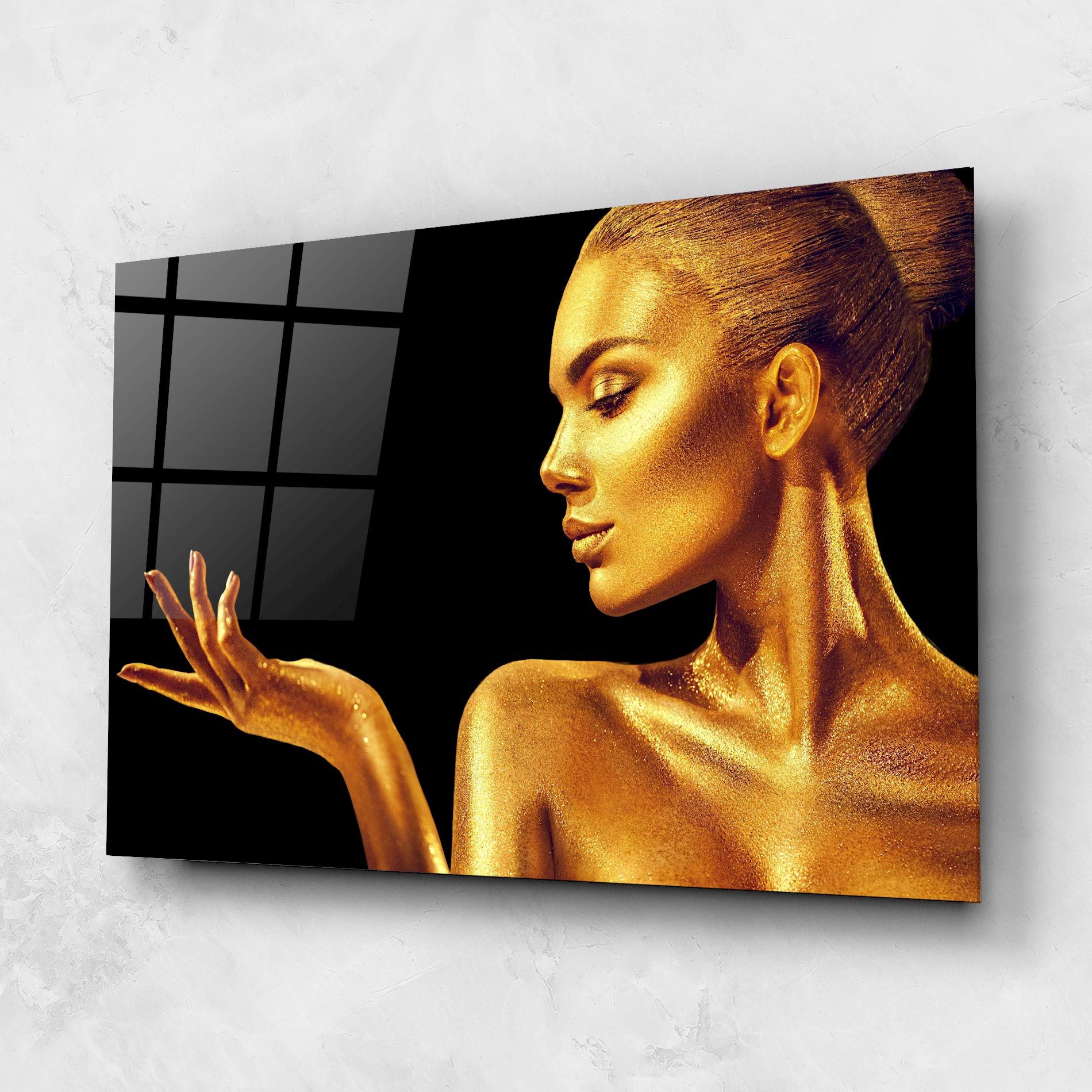 Golden Glamour mockup 1