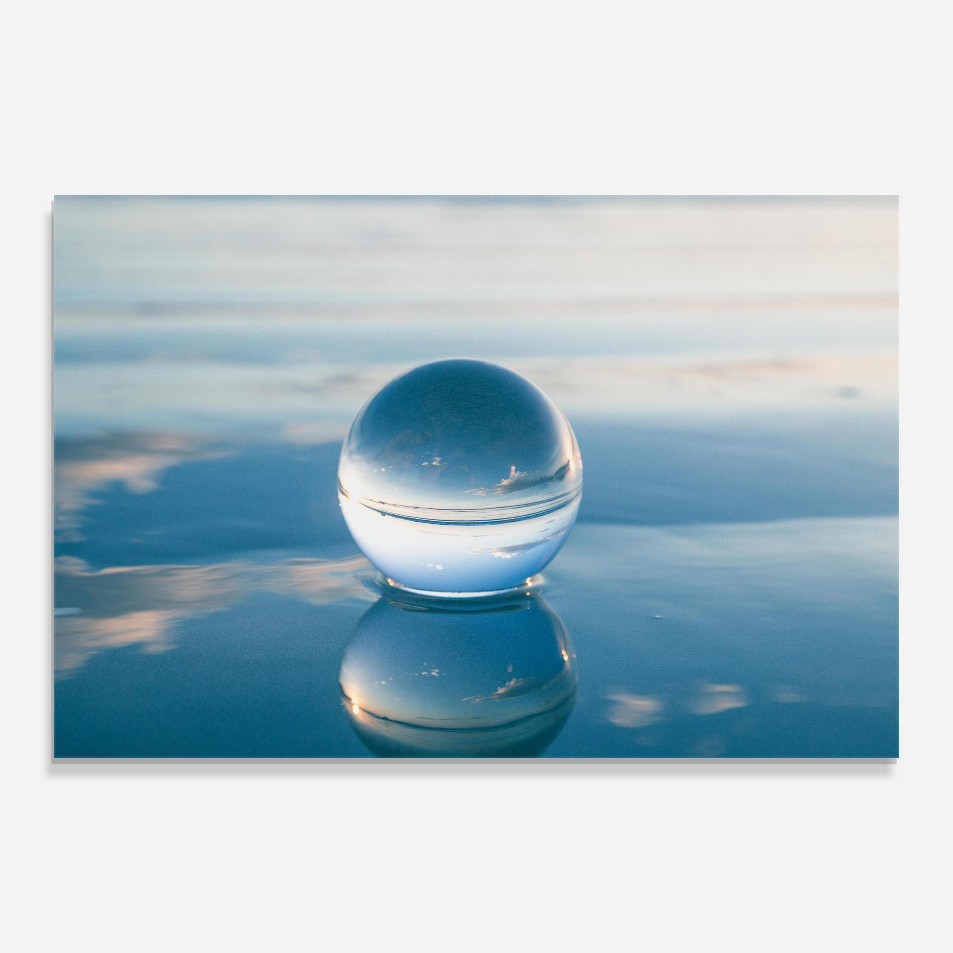 Стъклена картина Crystal Ball Reflecting mockup 0