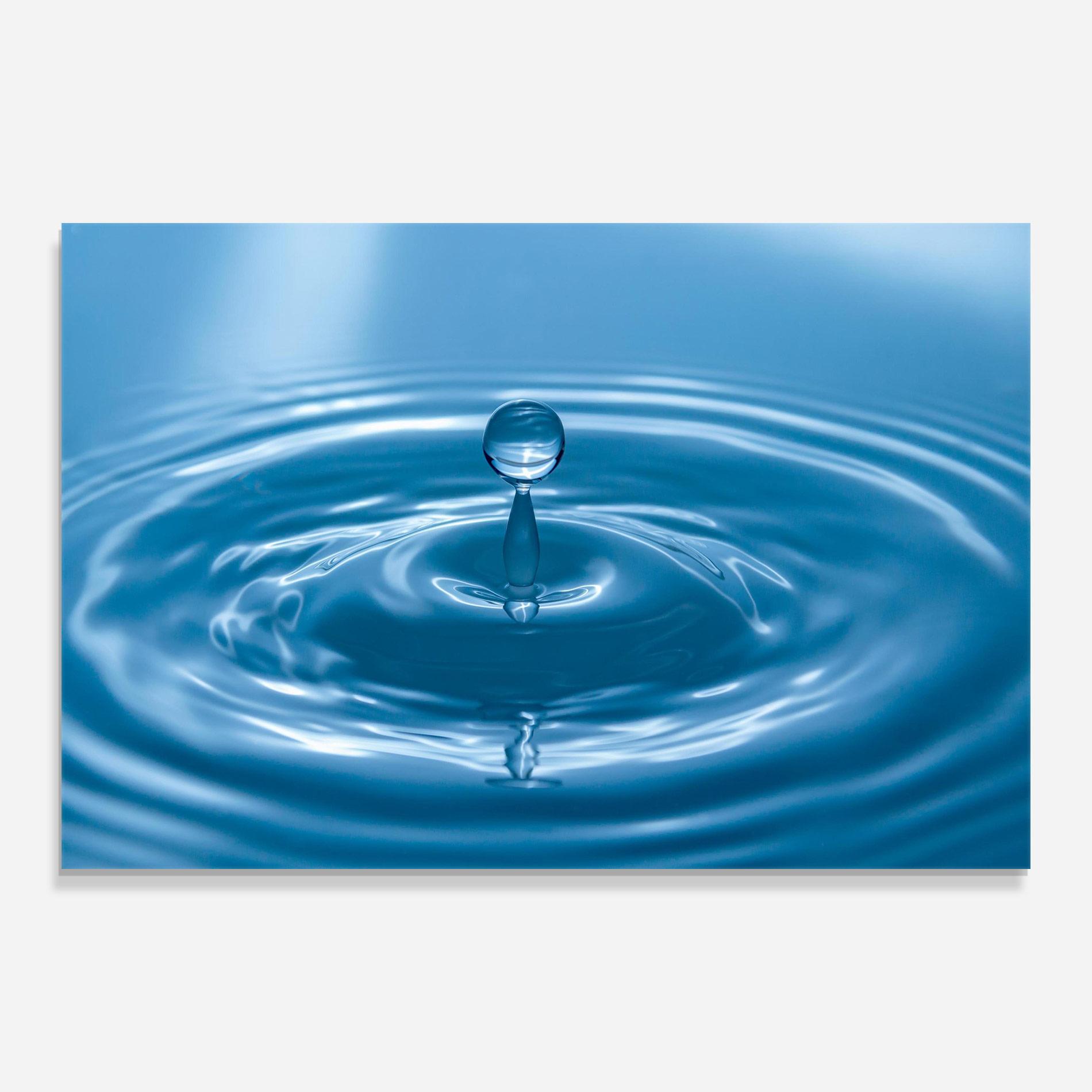 Стъклена картина Drop Close Up mockup 0