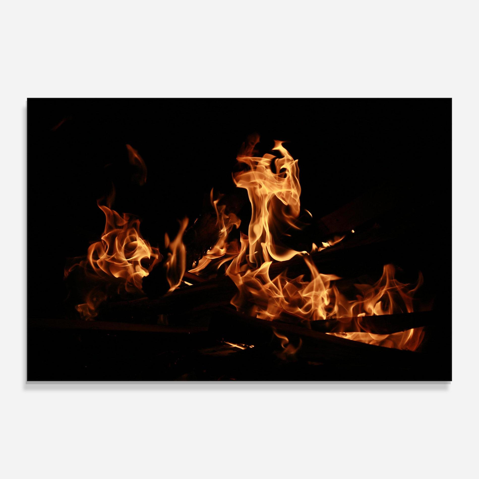 Стъклена картина Fire On Black mockup 0