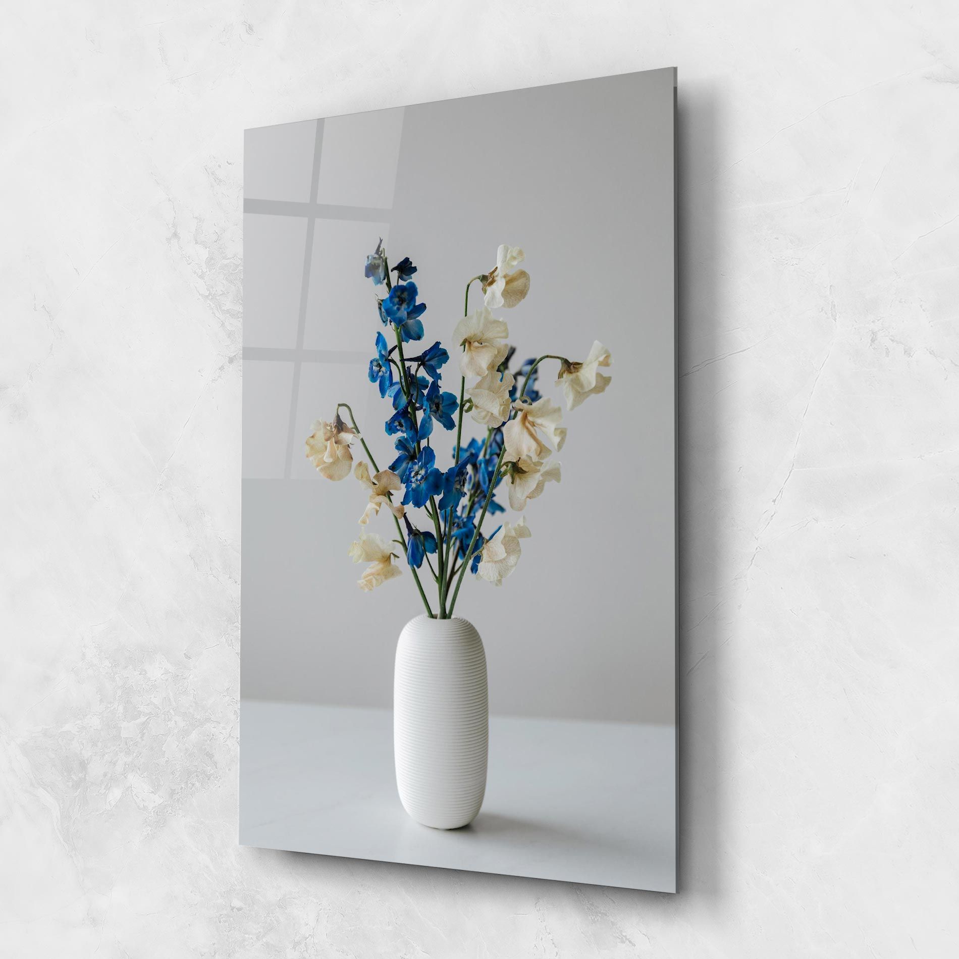 Blue White Vase mockup 1