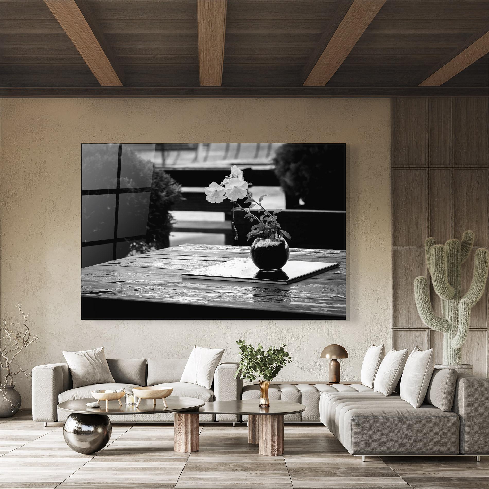 Стъклена картина Black Vase View mockup 8