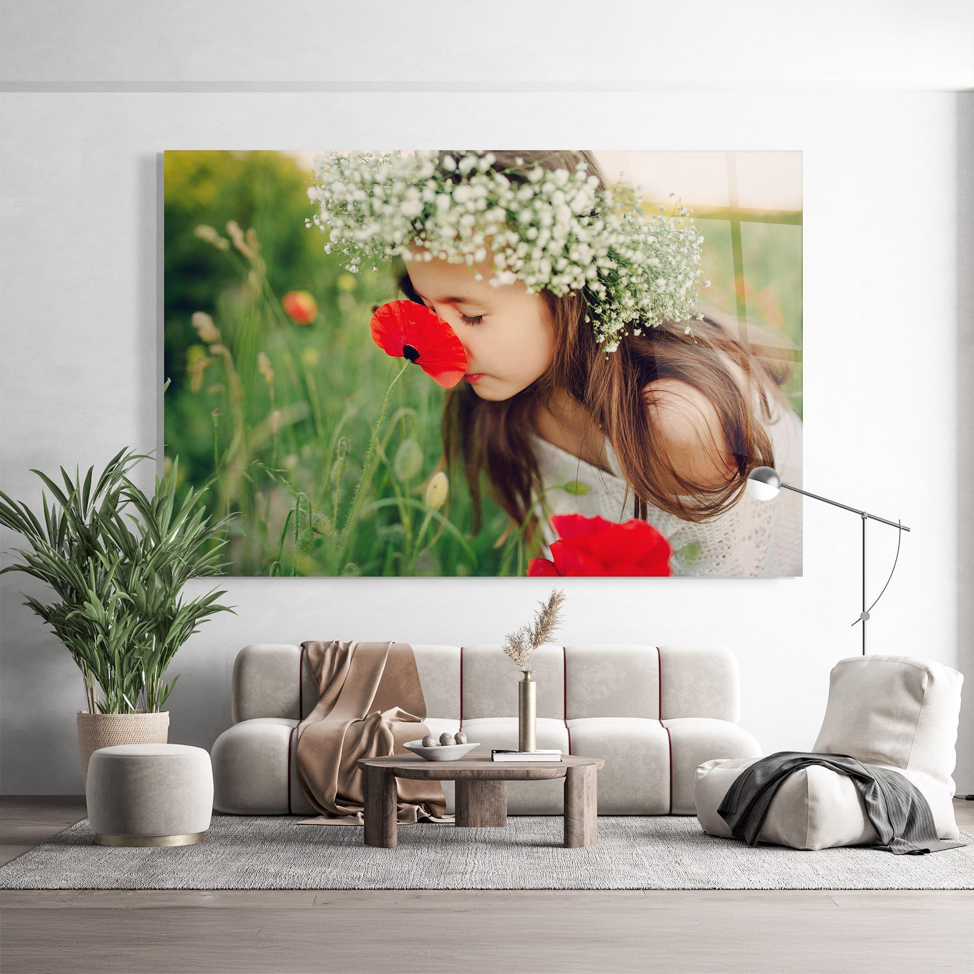 Стъклена картина Girl With Poppies mockup 9