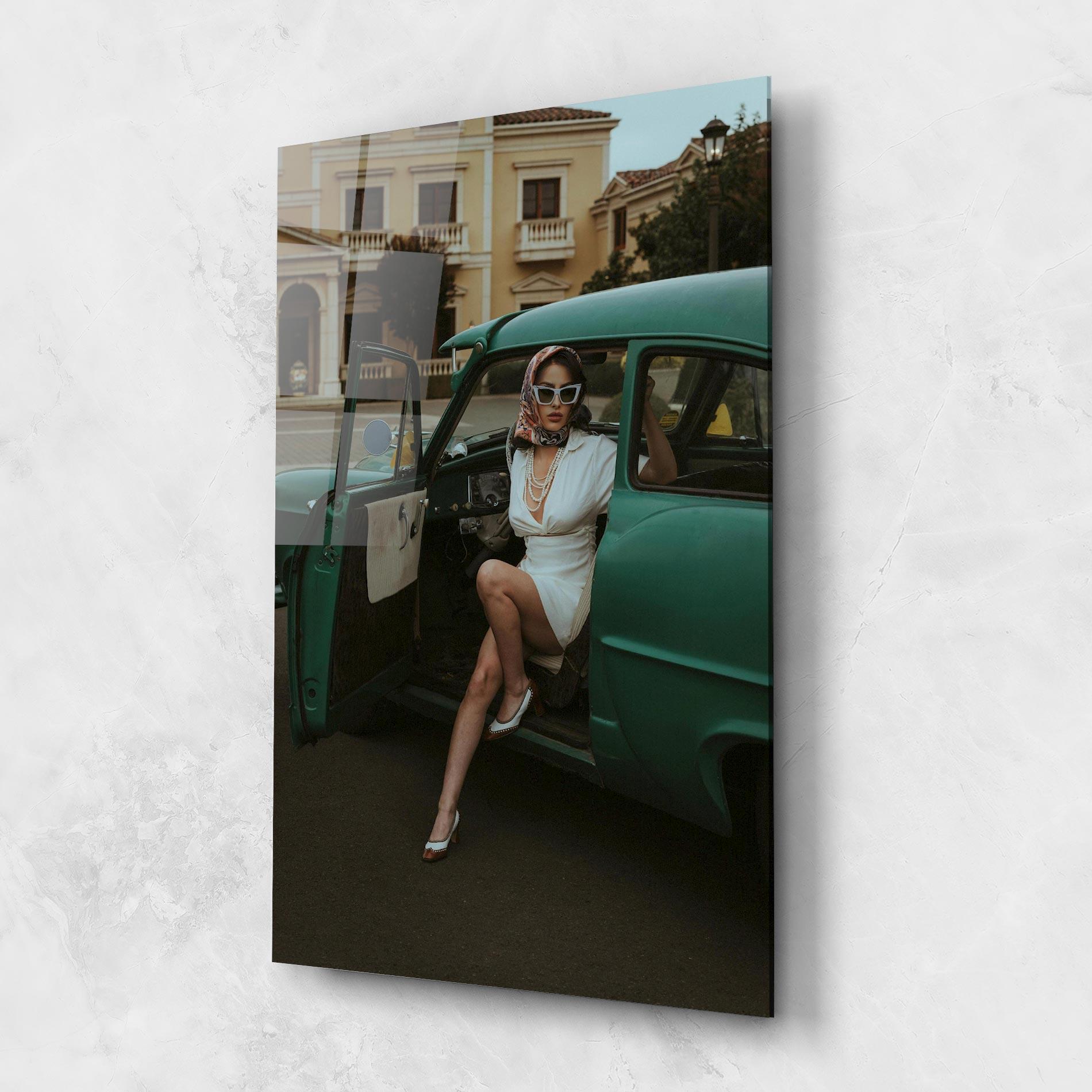 Стъклена картина Lady Vintage Cat mockup 1