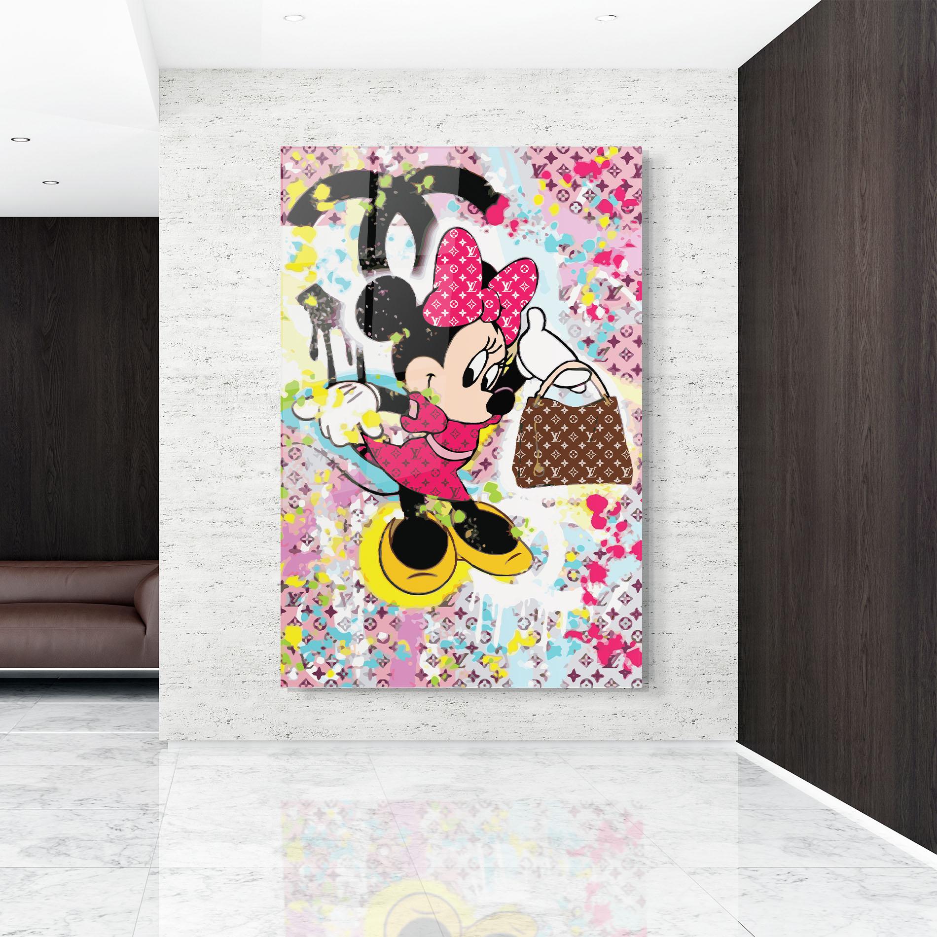 Стъклена картина Minnie Comes Back In Fashion mockup 9