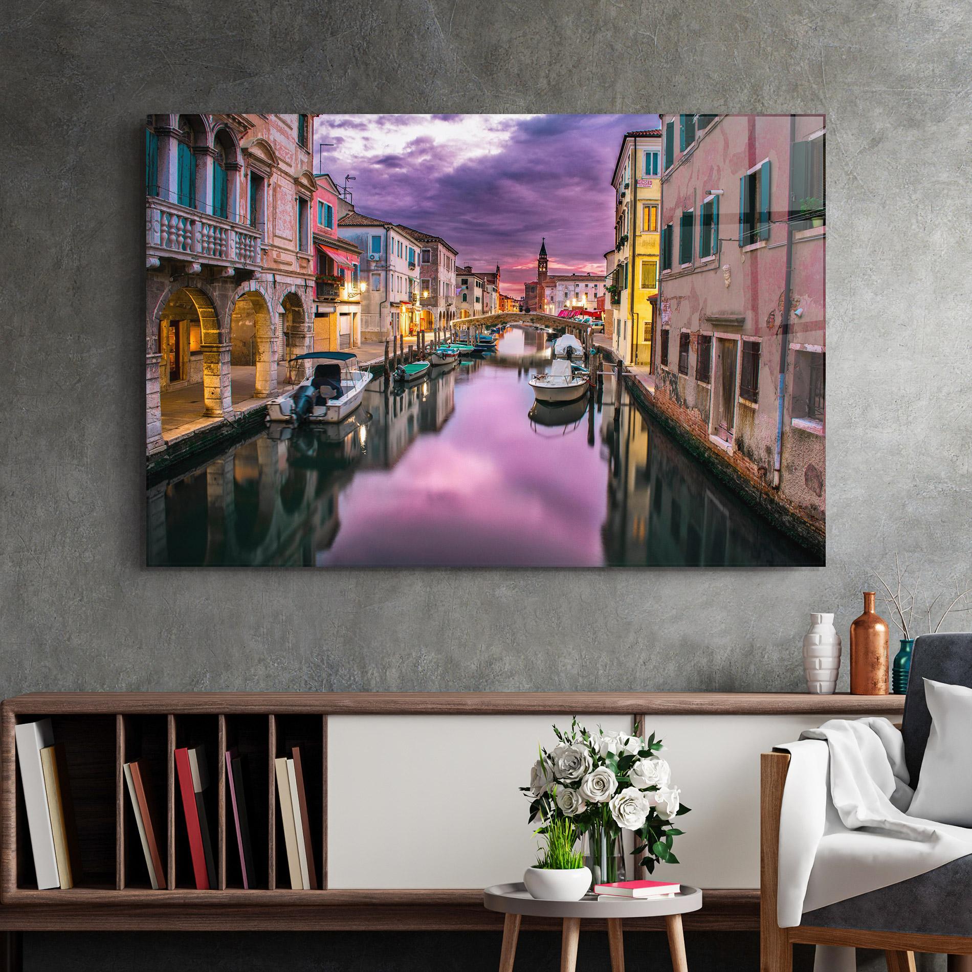 Стъклена картина Purple Light Venecia mockup 2