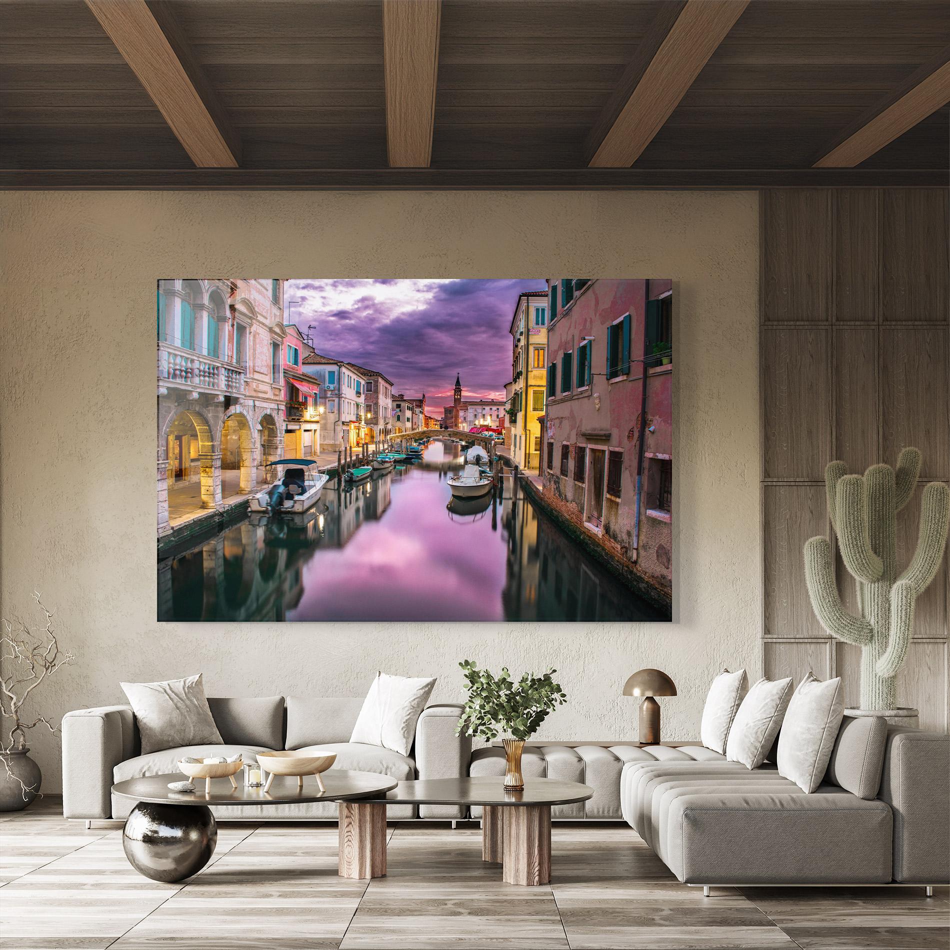 Стъклена картина Purple Light Venecia mockup 8