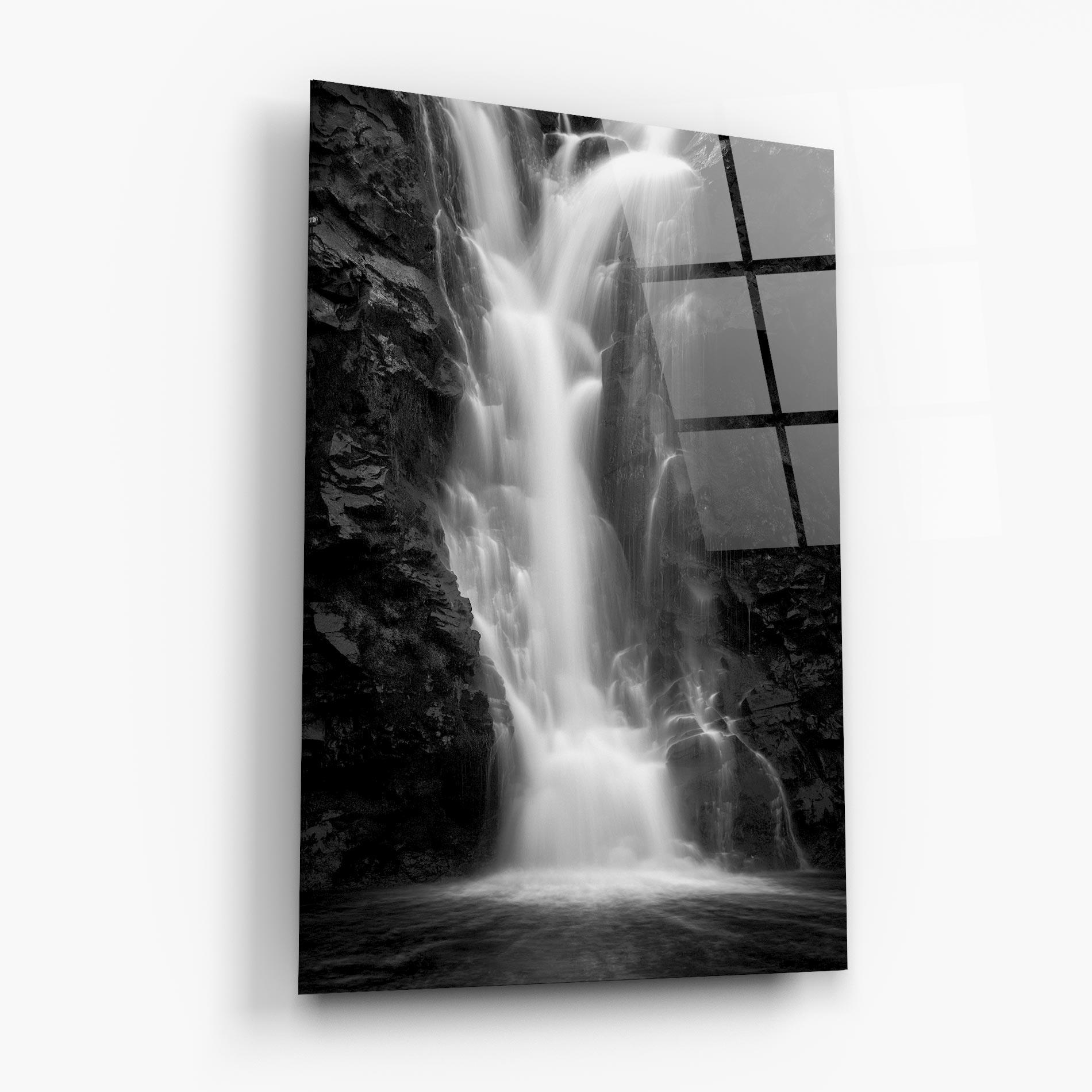 Стъклена картина Black Rock Waterfall View mockup 6