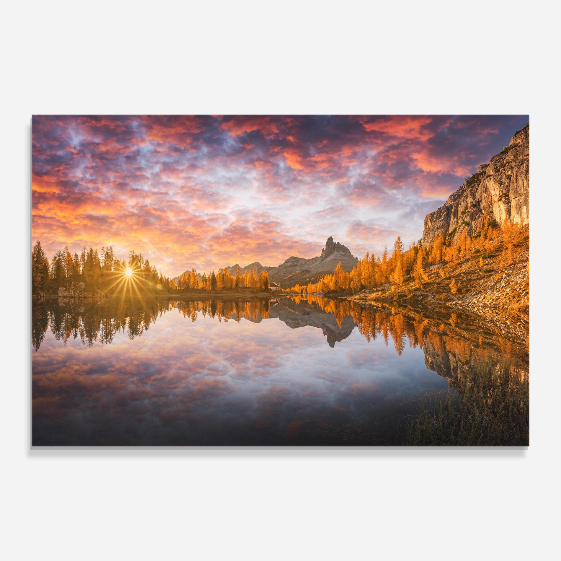 Стъклена картина Yellow Light Lake mockup 0