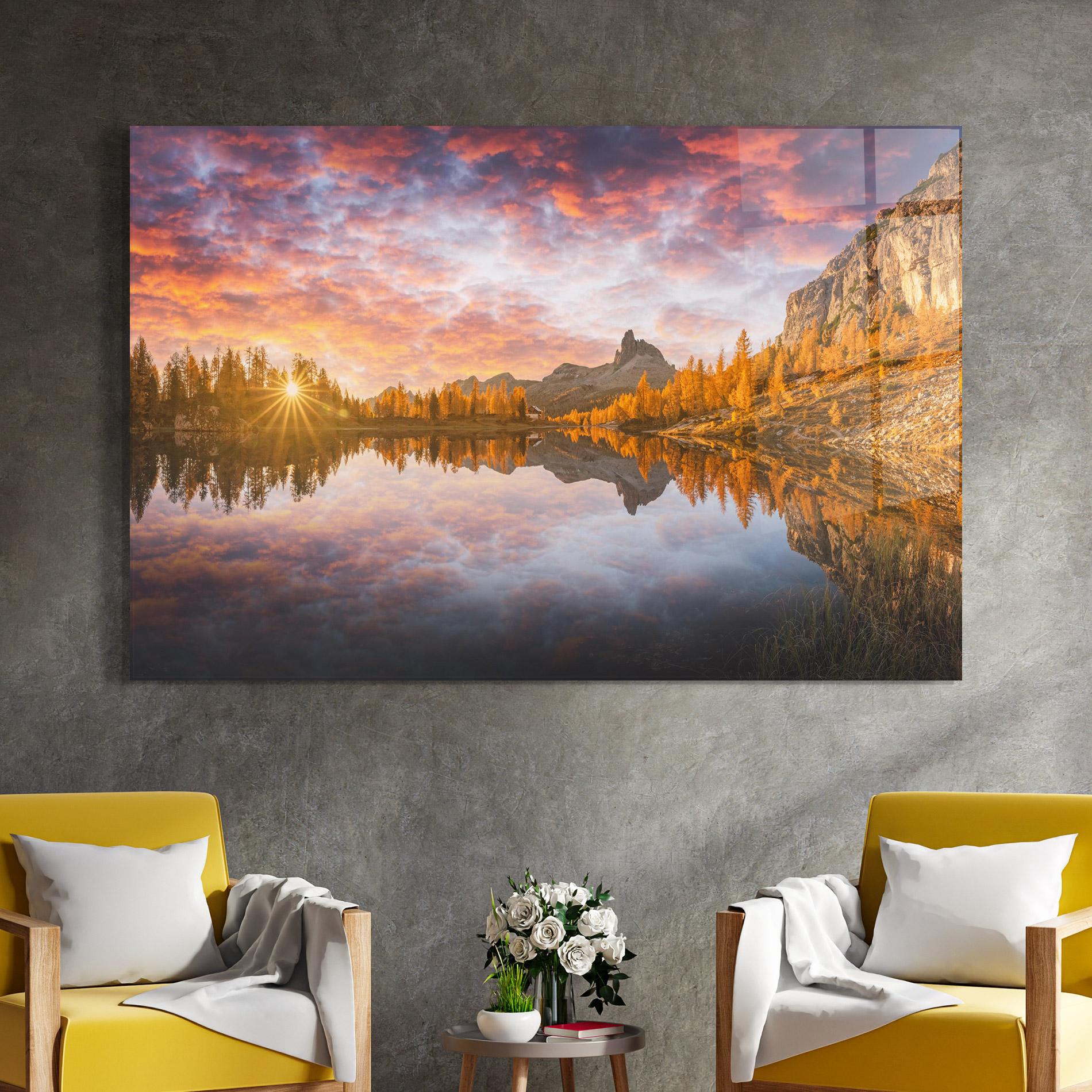 Стъклена картина Yellow Light Lake mockup 4