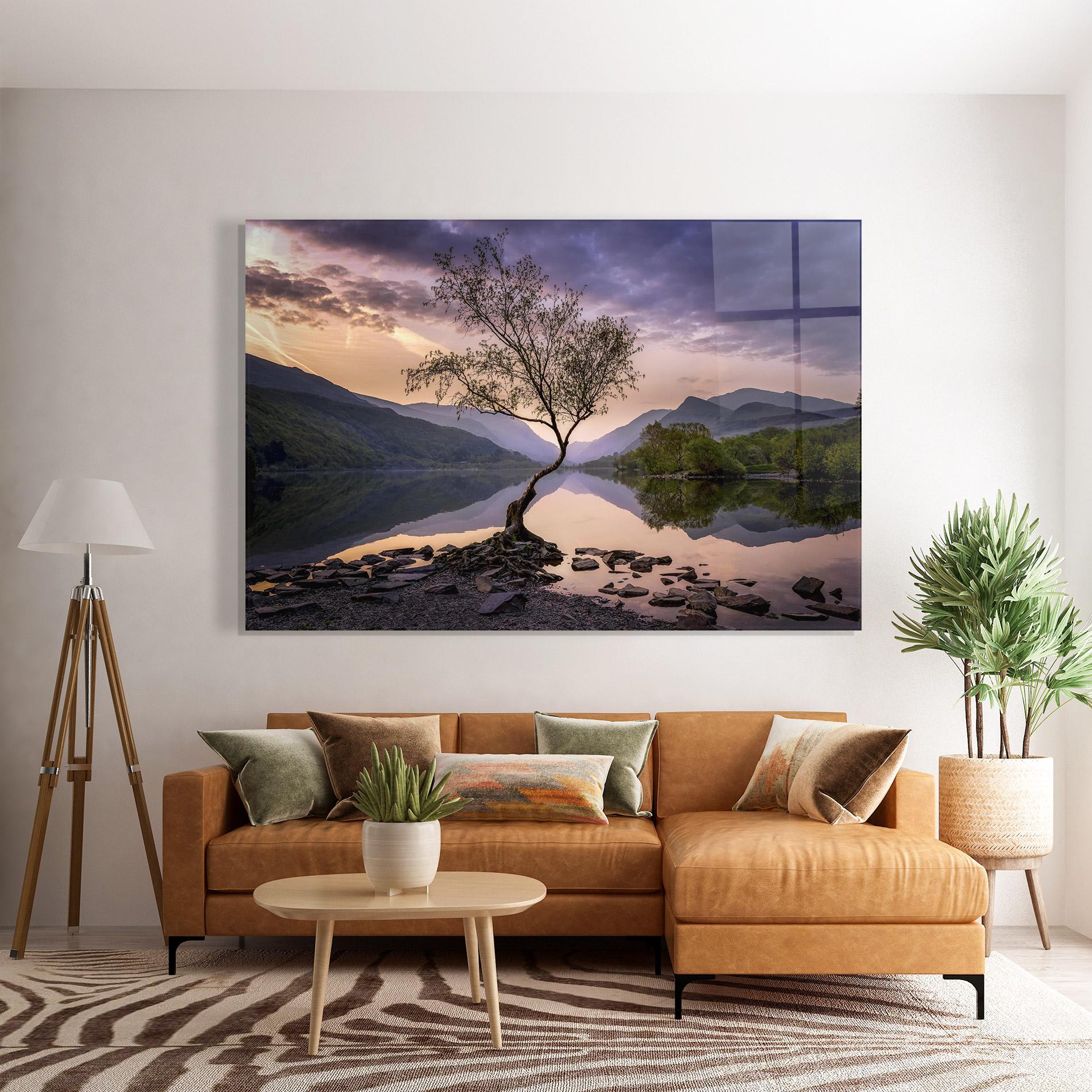 Стъклена картина Lone Tree mockup 7