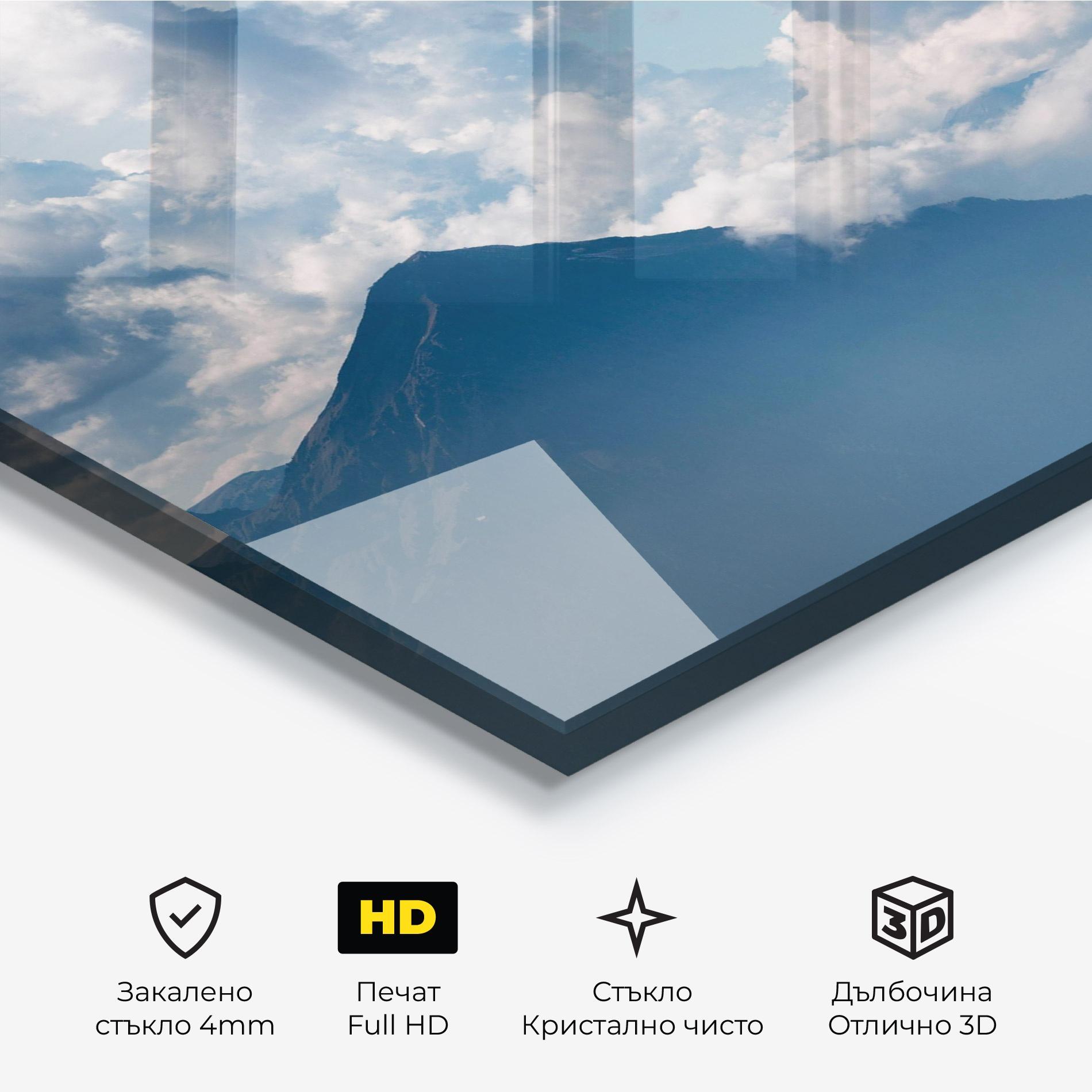 Стъклена картина Cloudy View Mountain mockup 3