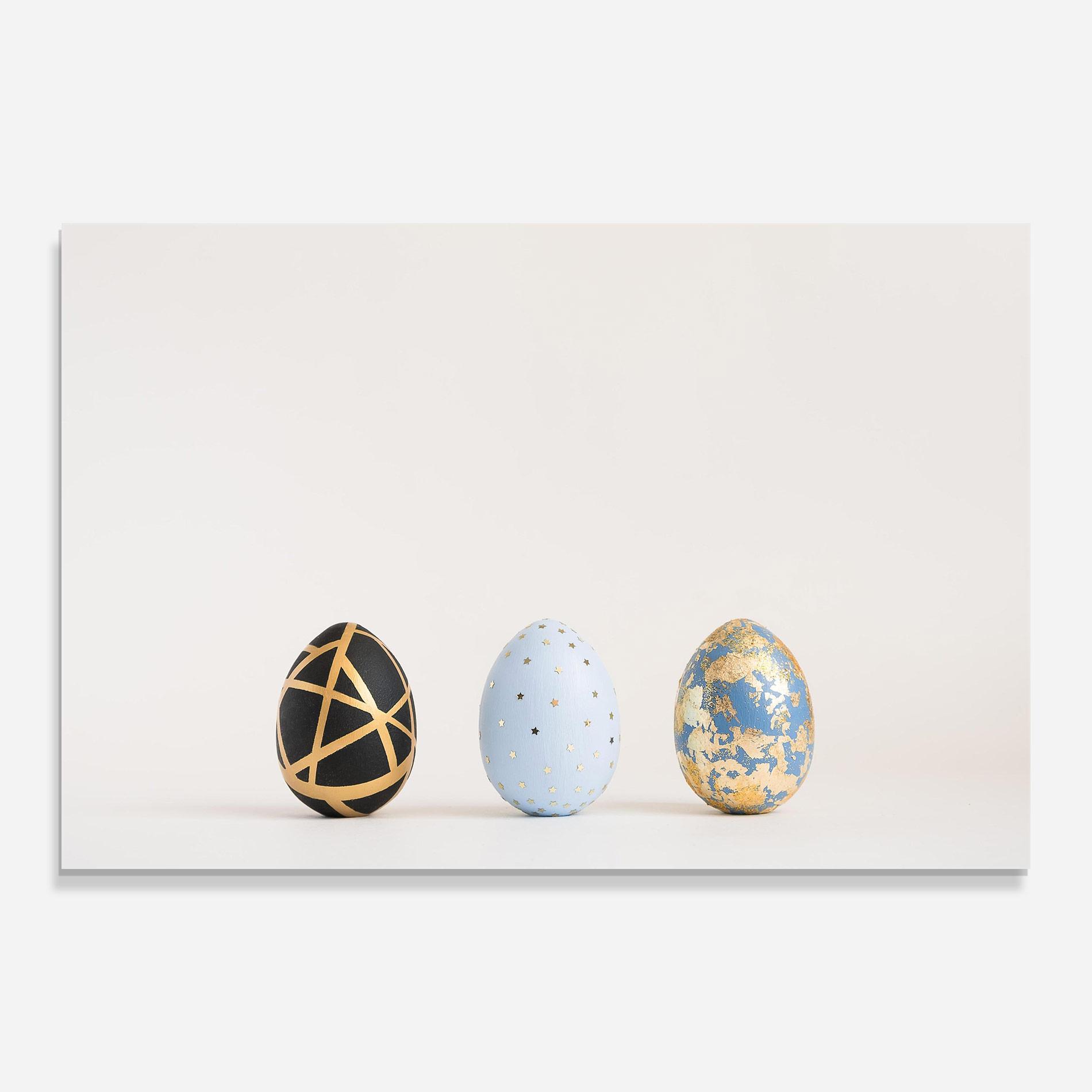Стъклена картина Three Easter Golden Eggs mockup 0